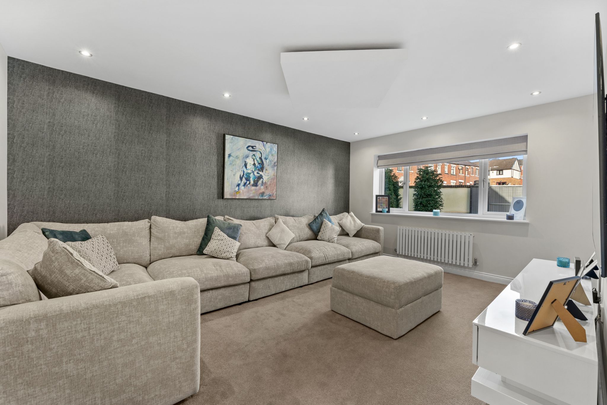 4 bedroom detached house For Sale in Bolton - Photograph 6.