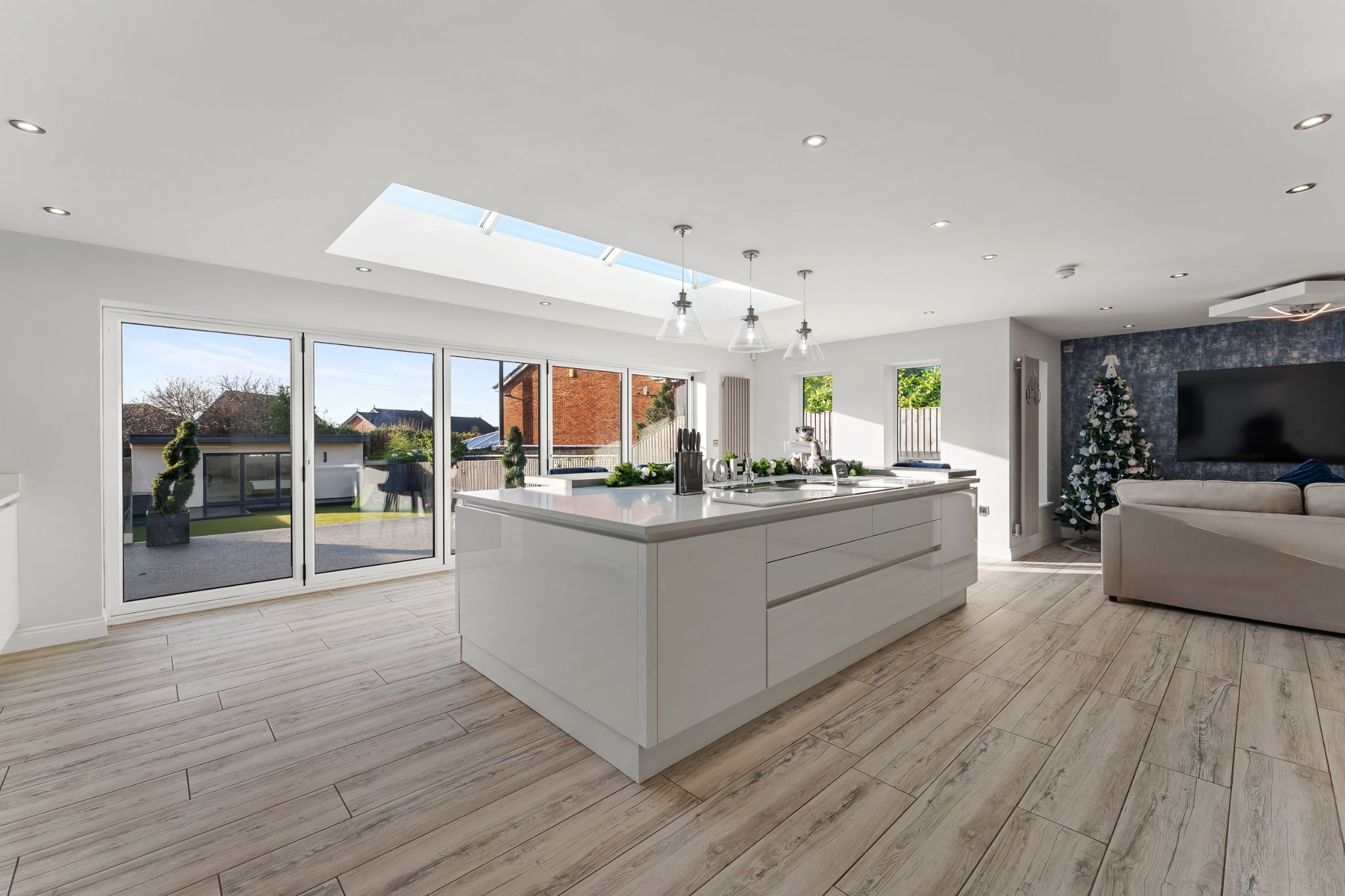 4 bedroom detached house For Sale in Bolton - Photograph 11.