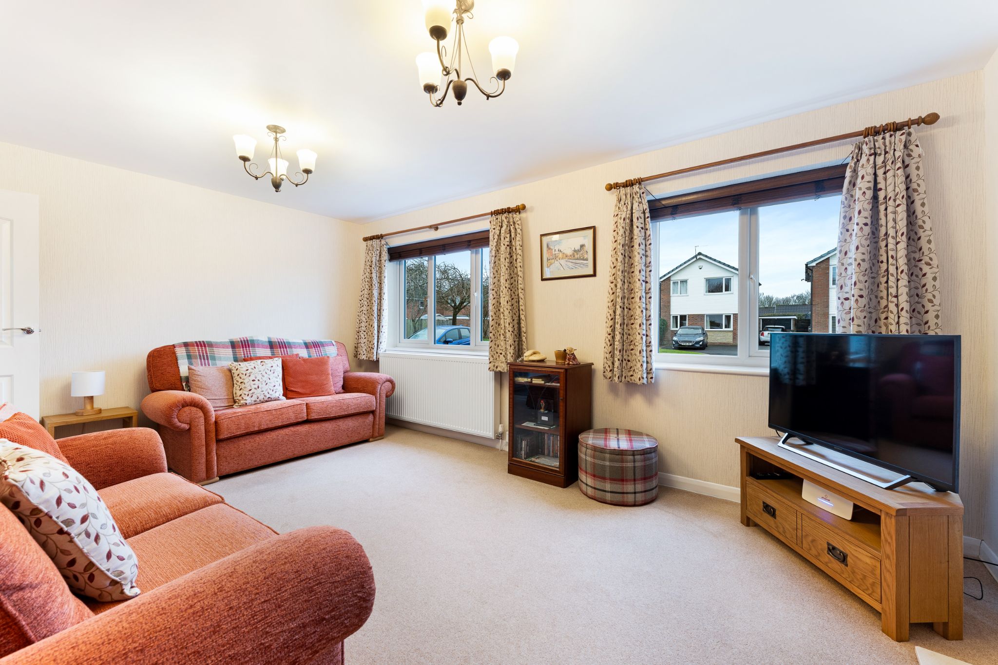 3 bedroom detached house For Sale in Bolton - Photograph 9.