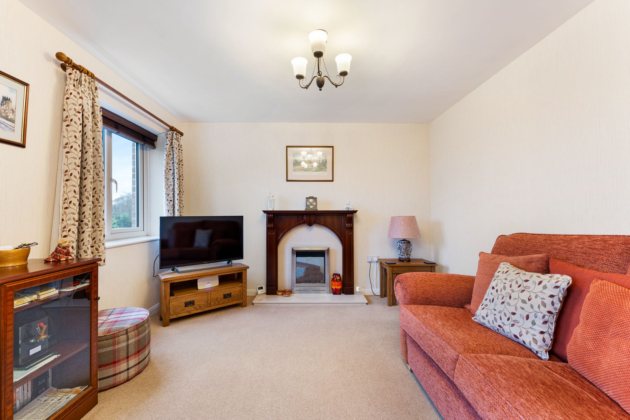 3 bedroom detached house For Sale in Bolton - Photograph 8.