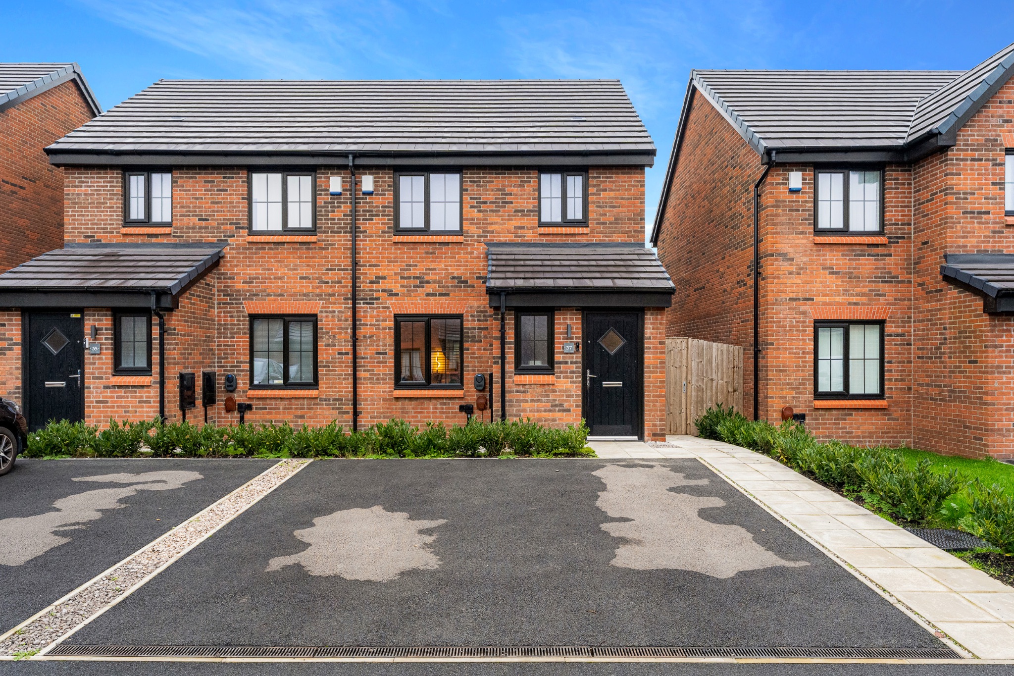 3 bedroom semi-detached house SSTC in Bolton - Photograph 37.