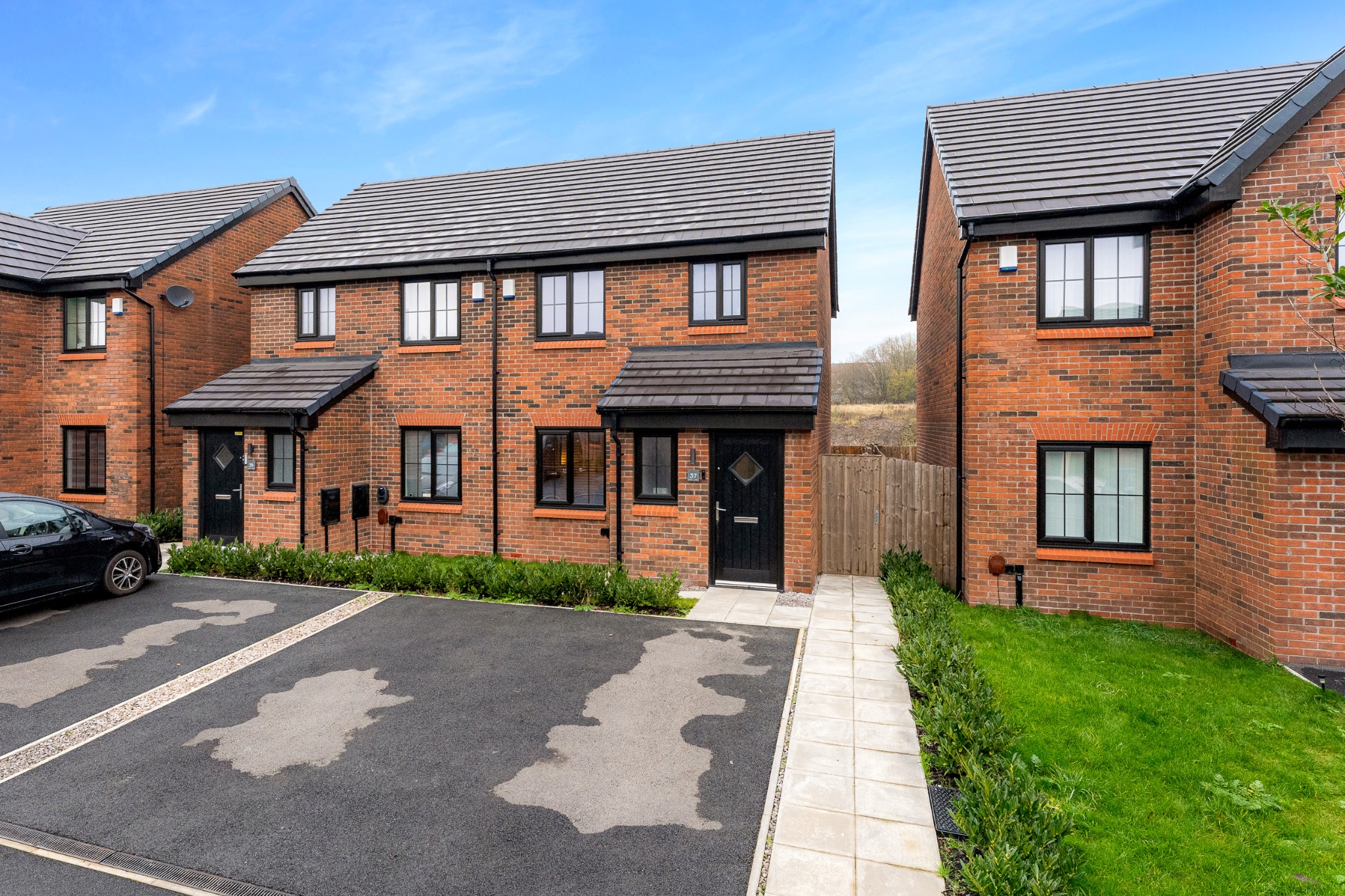 3 bedroom semi-detached house SSTC in Bolton - Photograph 27.