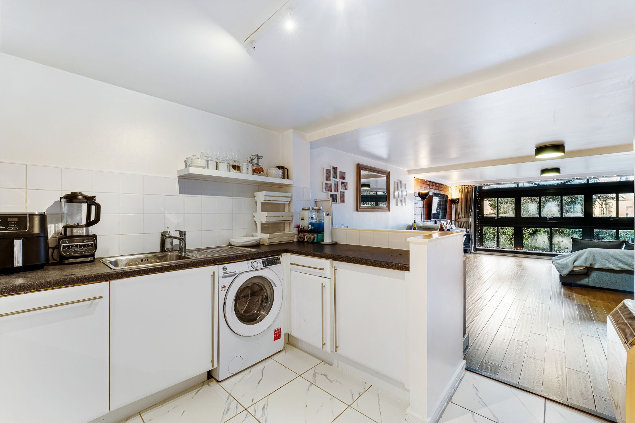 2 bedroom apartment flat/apartment For Sale in Bolton - Photograph 11.