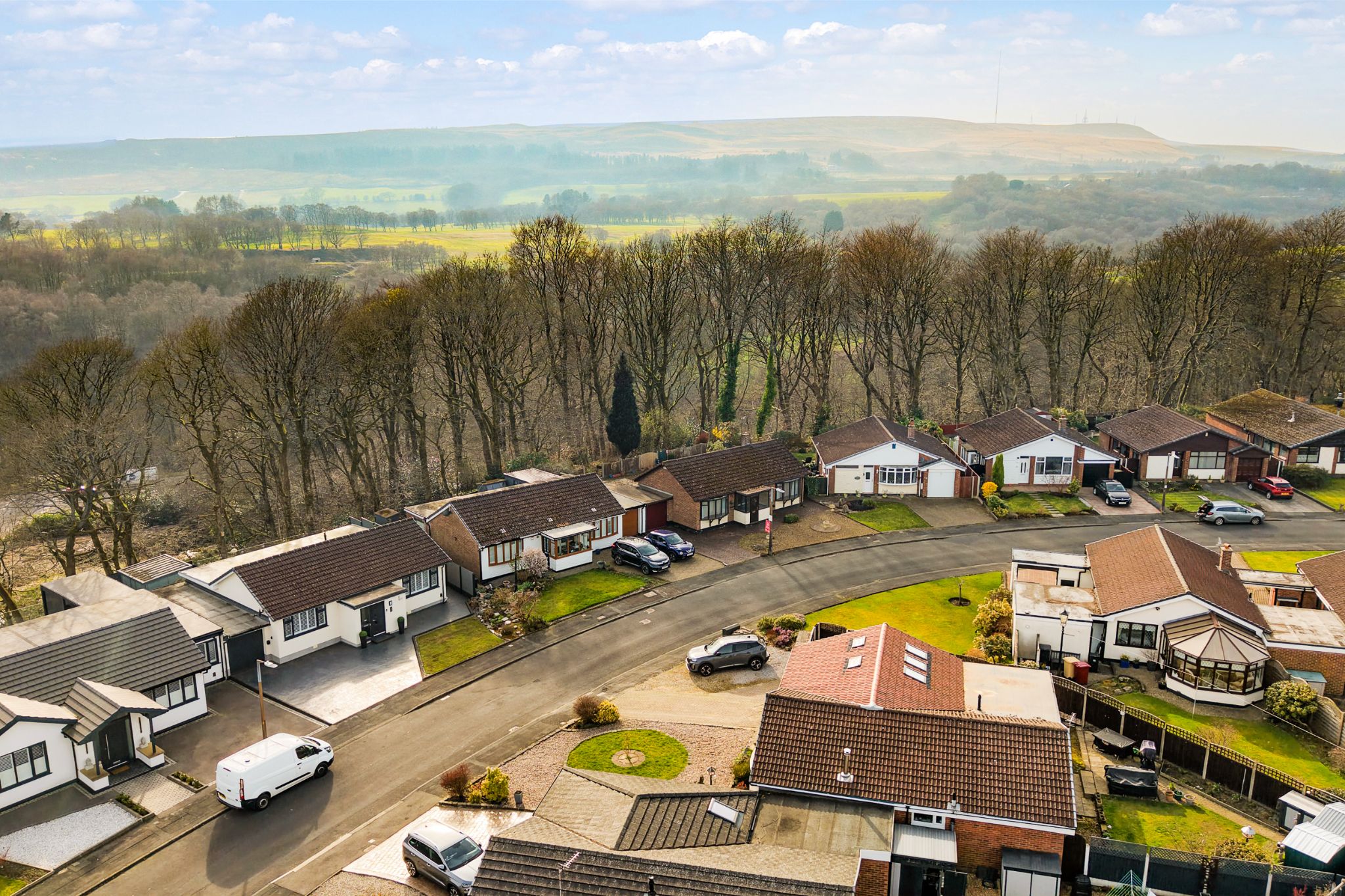 2 bedroom detached bungalow Sale Agreed in Bolton - Photograph 27.