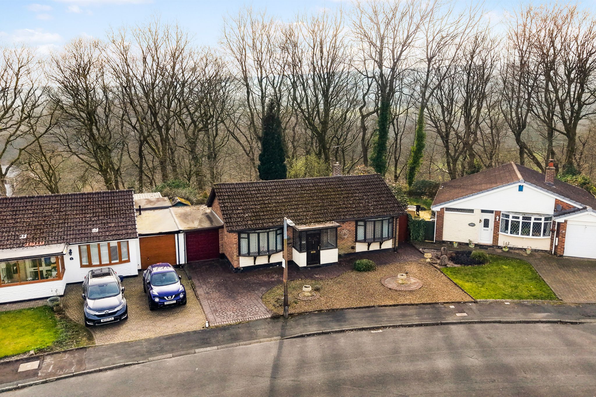 2 bedroom detached bungalow Sale Agreed in Bolton - Photograph 26.