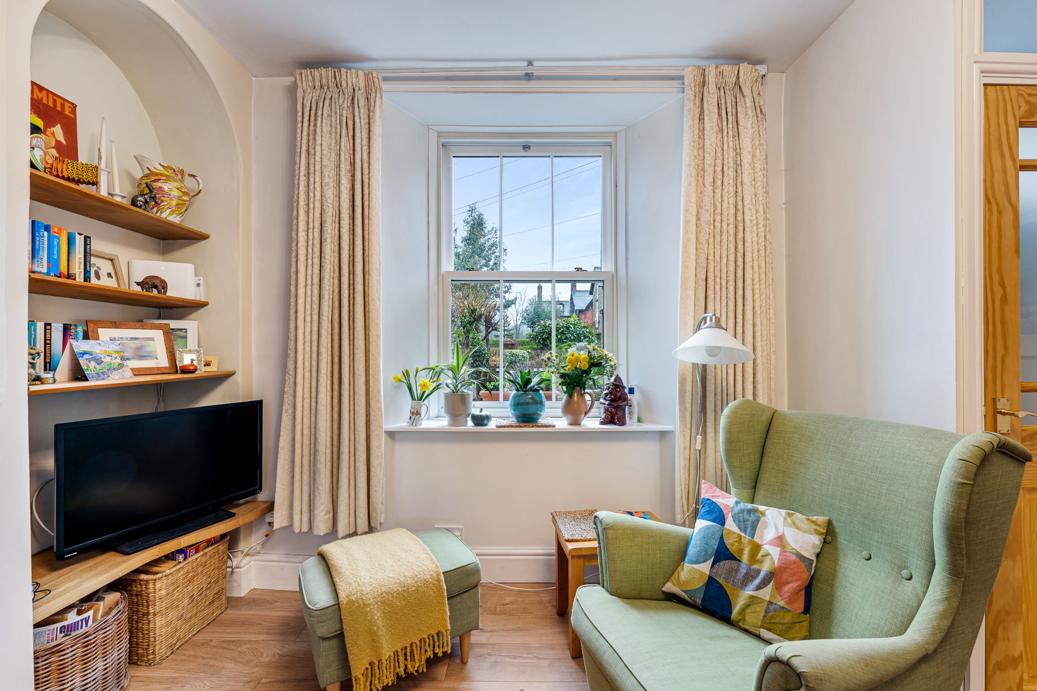 2 bedroom mid terraced house For Sale in Bolton - Photograph 8.