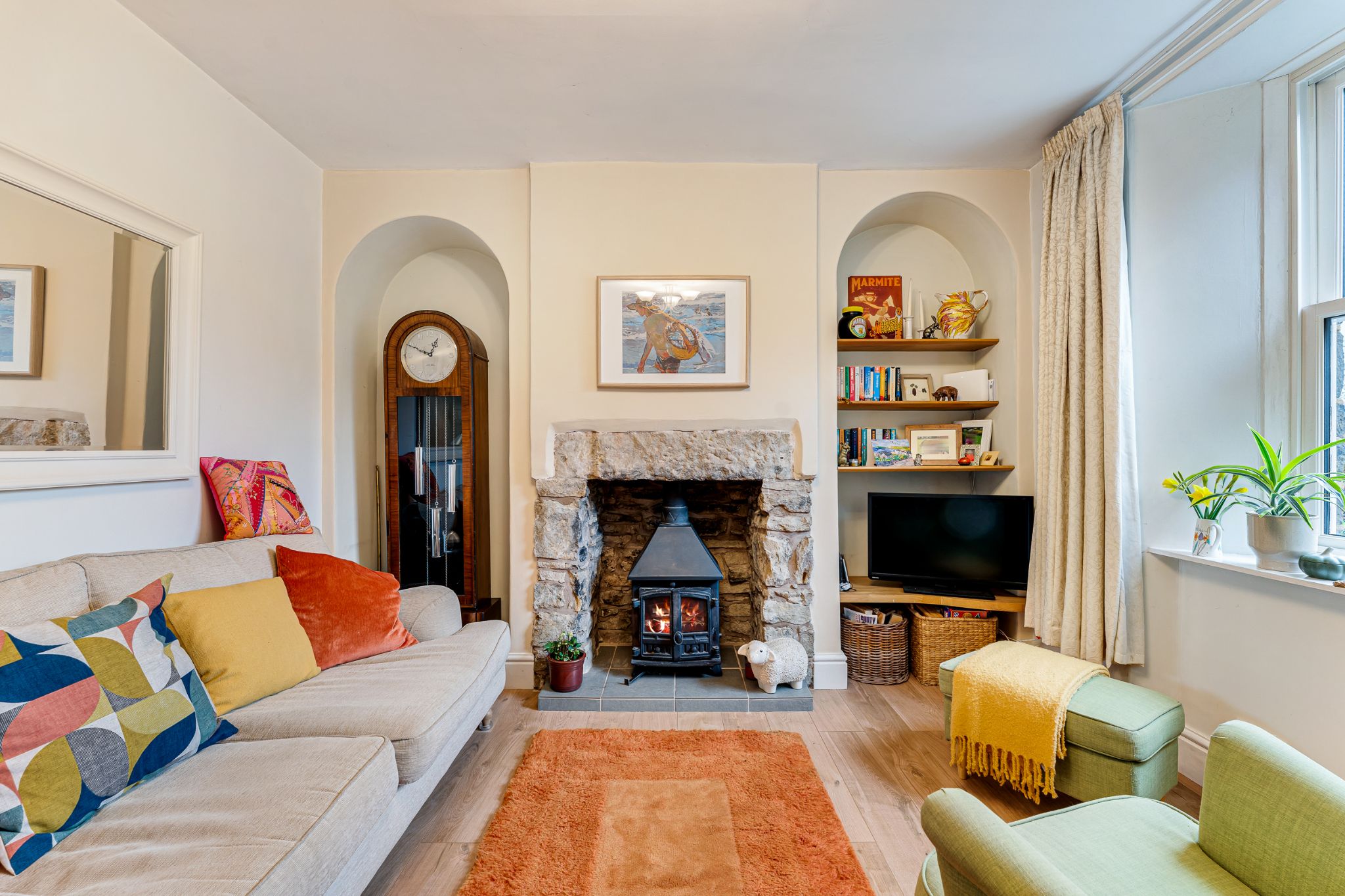 2 bedroom mid terraced house For Sale in Bolton - Photograph 6.
