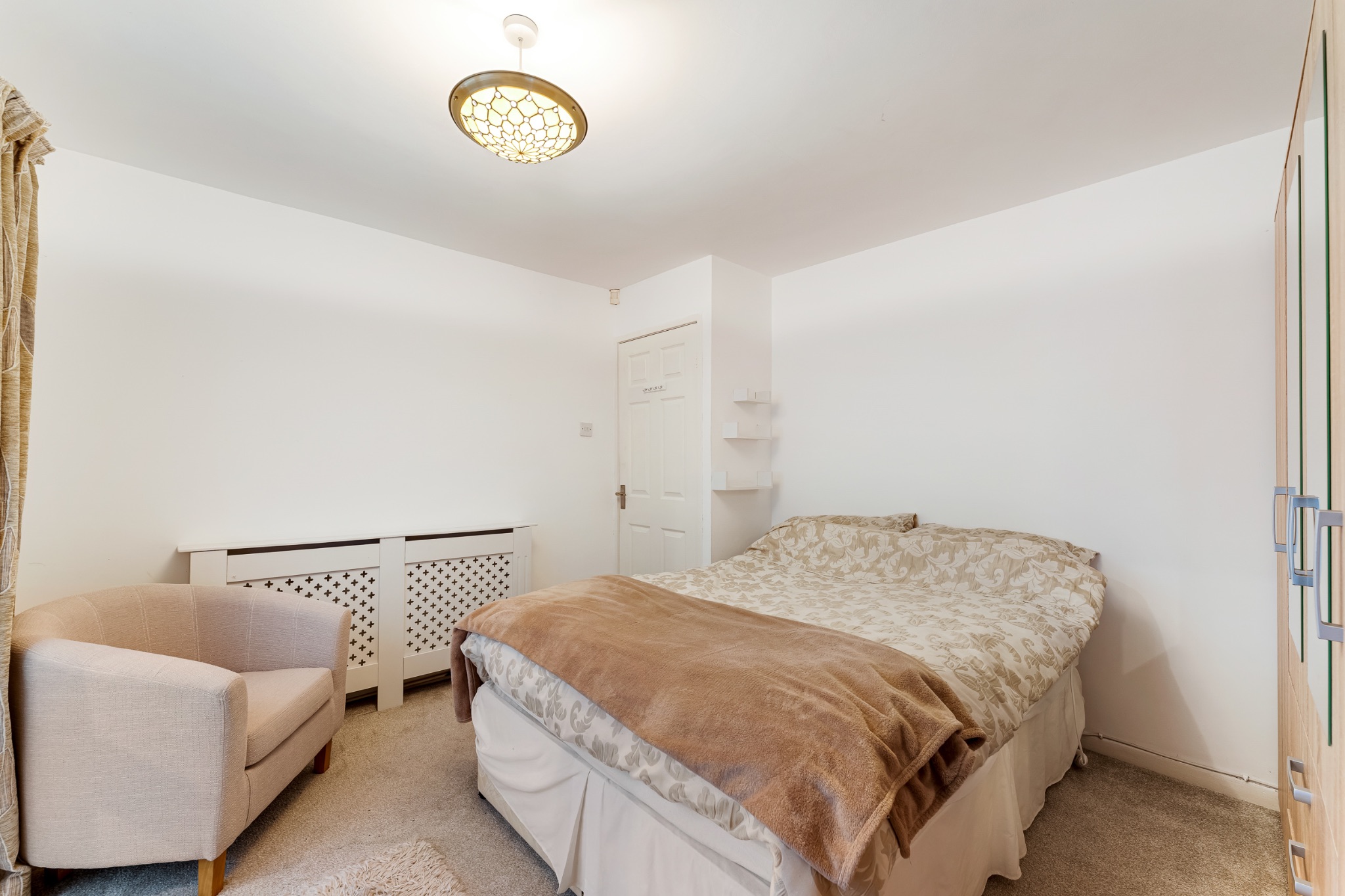 2 bedroom detached bungalow Sale Agreed in Bolton - Photograph 7.