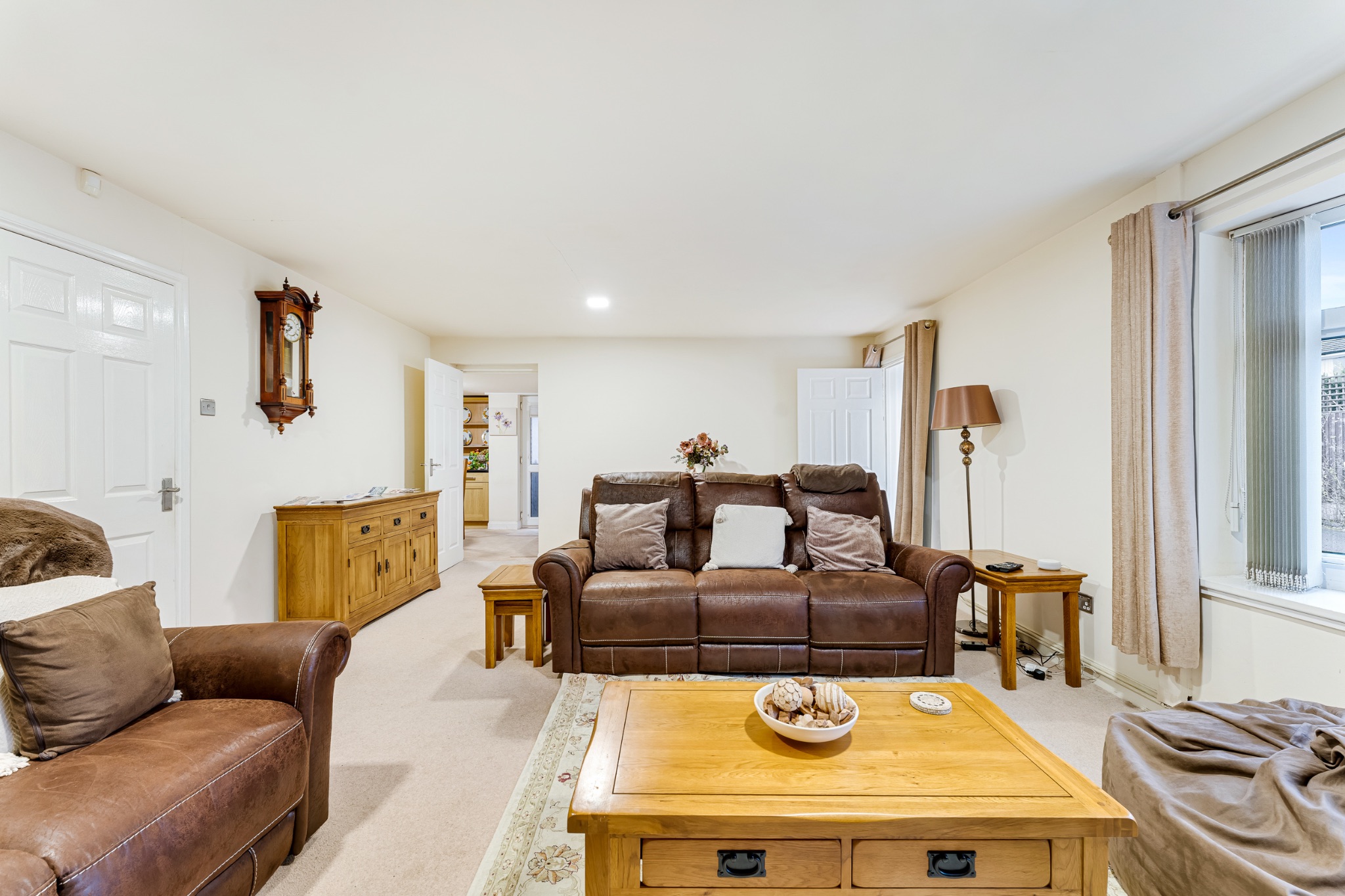 2 bedroom detached bungalow Sale Agreed in Bolton - Photograph 27.