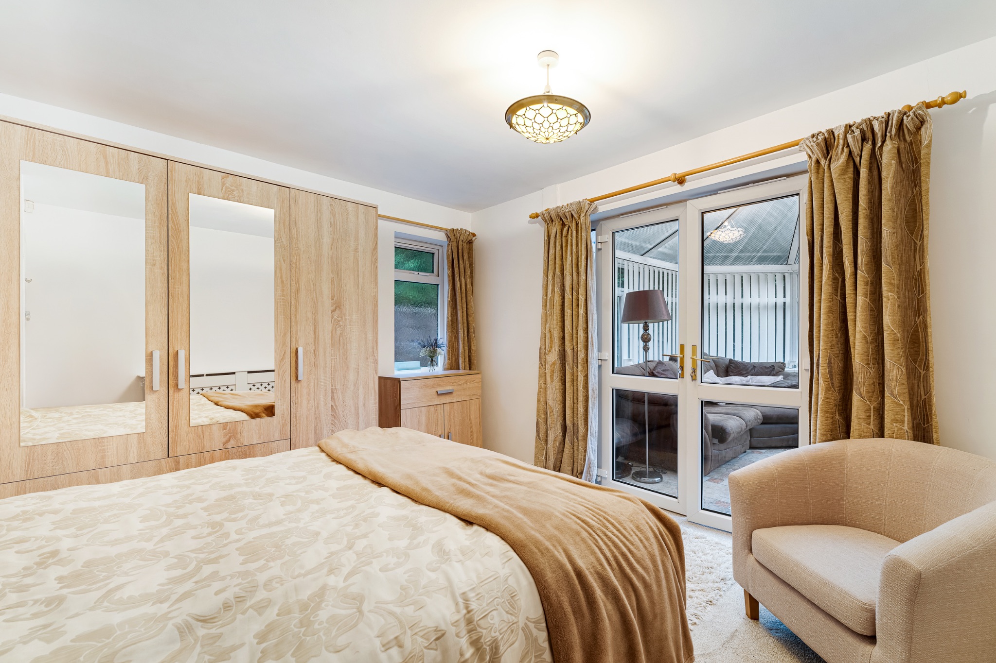 2 bedroom detached bungalow Sale Agreed in Bolton - Photograph 31.