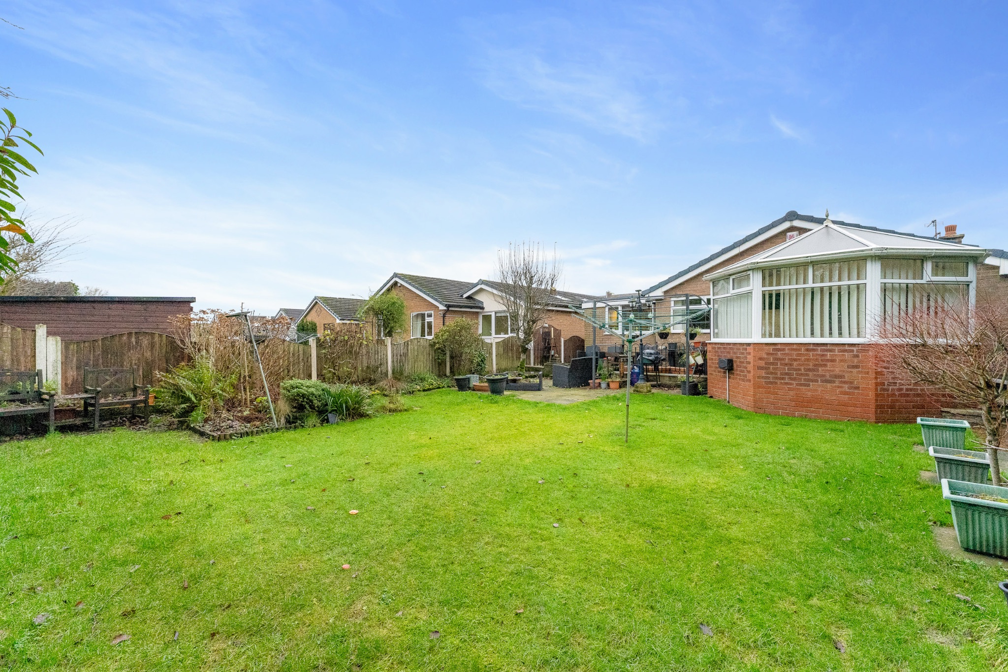 2 bedroom detached bungalow Sale Agreed in Bolton - Photograph 17.