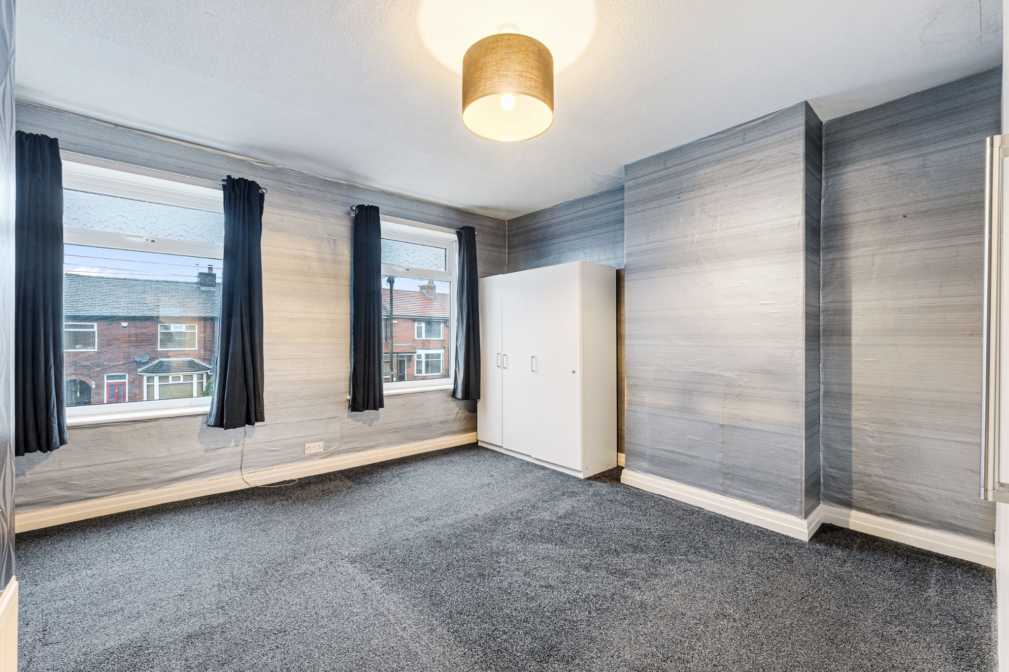 2 bedroom mid terraced house Sold in Bolton - Photograph 15.
