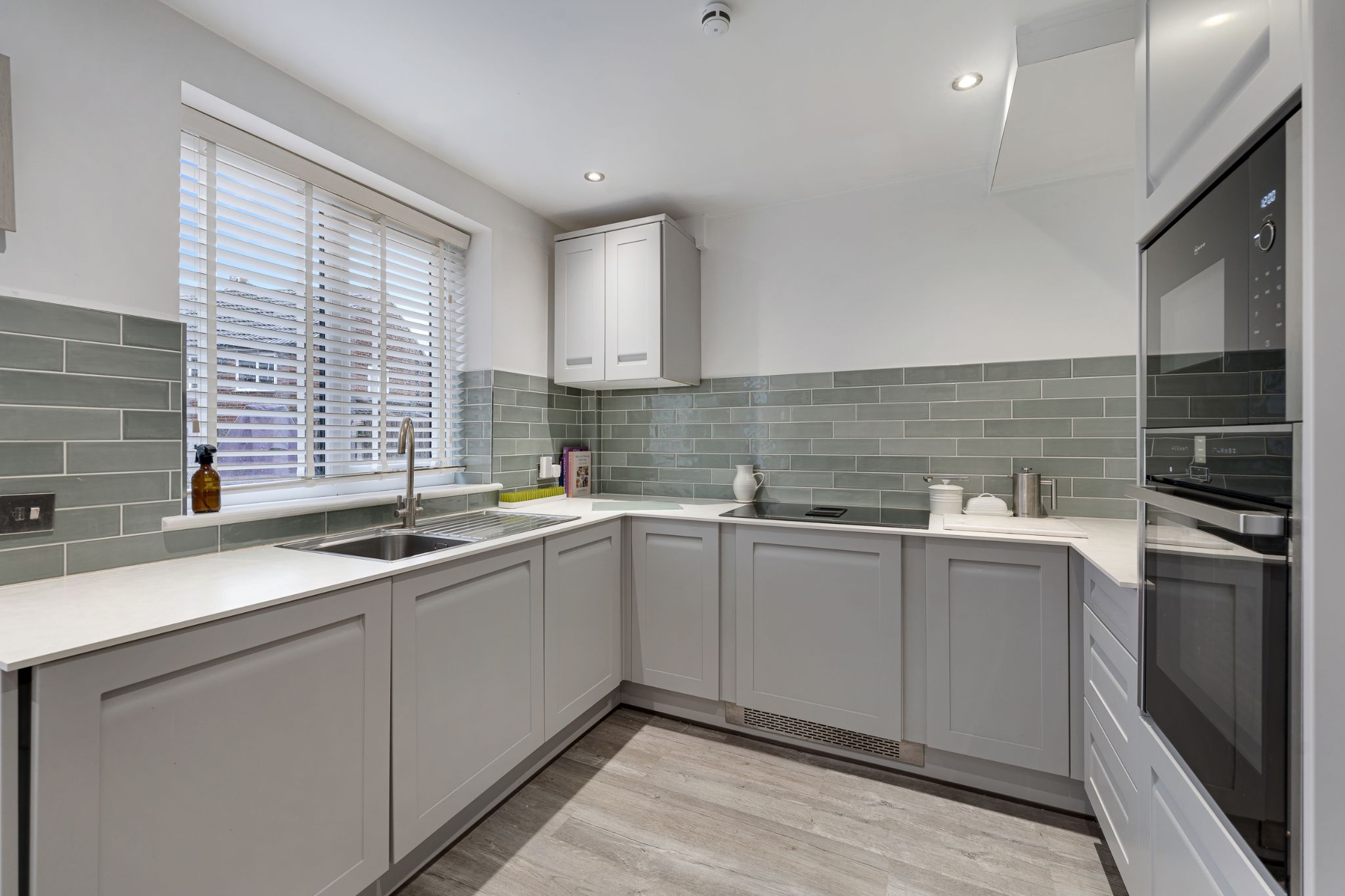 3 bedroom semi-detached house Sale Agreed in Bolton - Photograph 10.