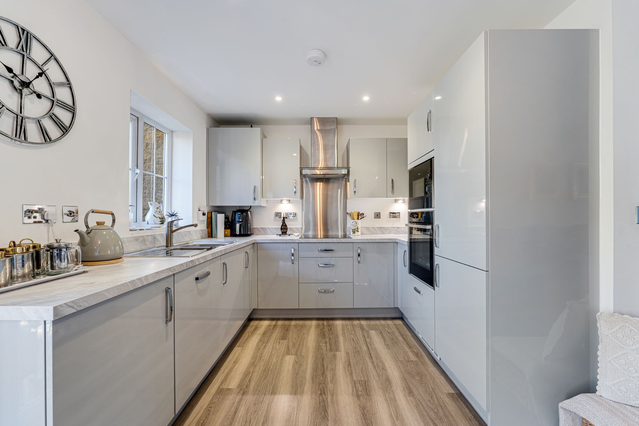 3 bedroom mews house For Sale in Bolton - Photograph 22.
