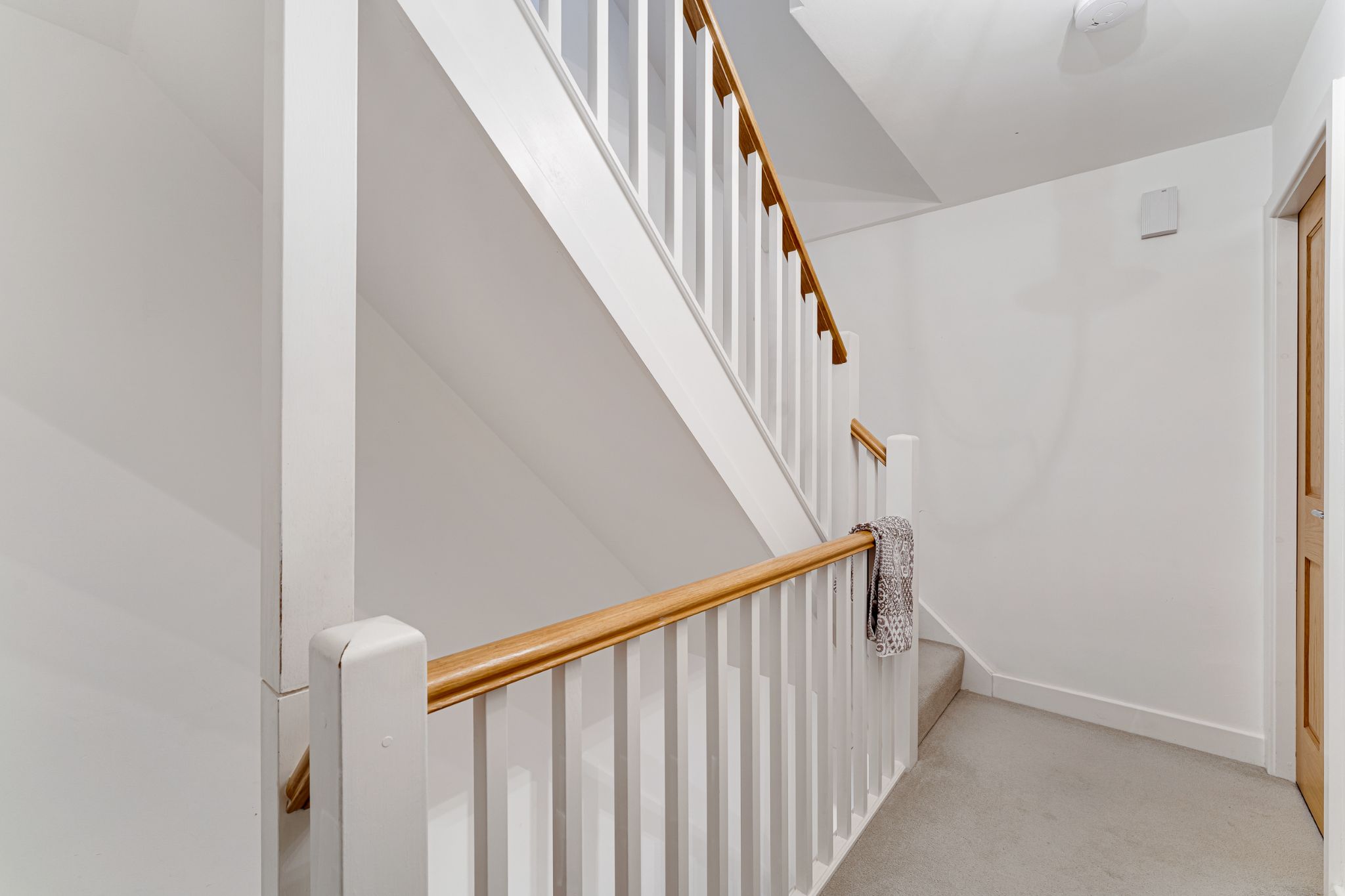 3 bedroom mews house For Sale in Bolton - Photograph 20.