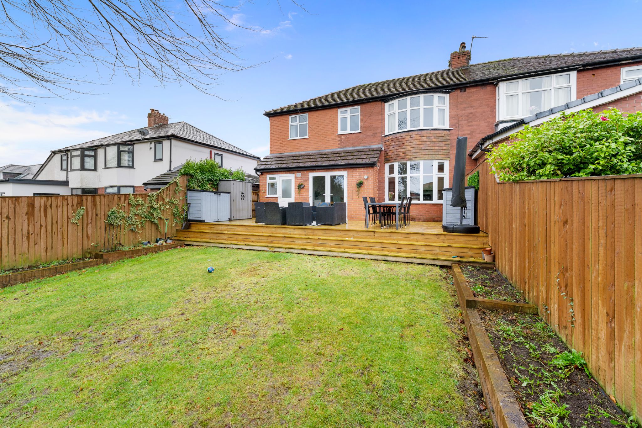 4 bedroom semi-detached house Sale Agreed in Bolton - Photograph 36.