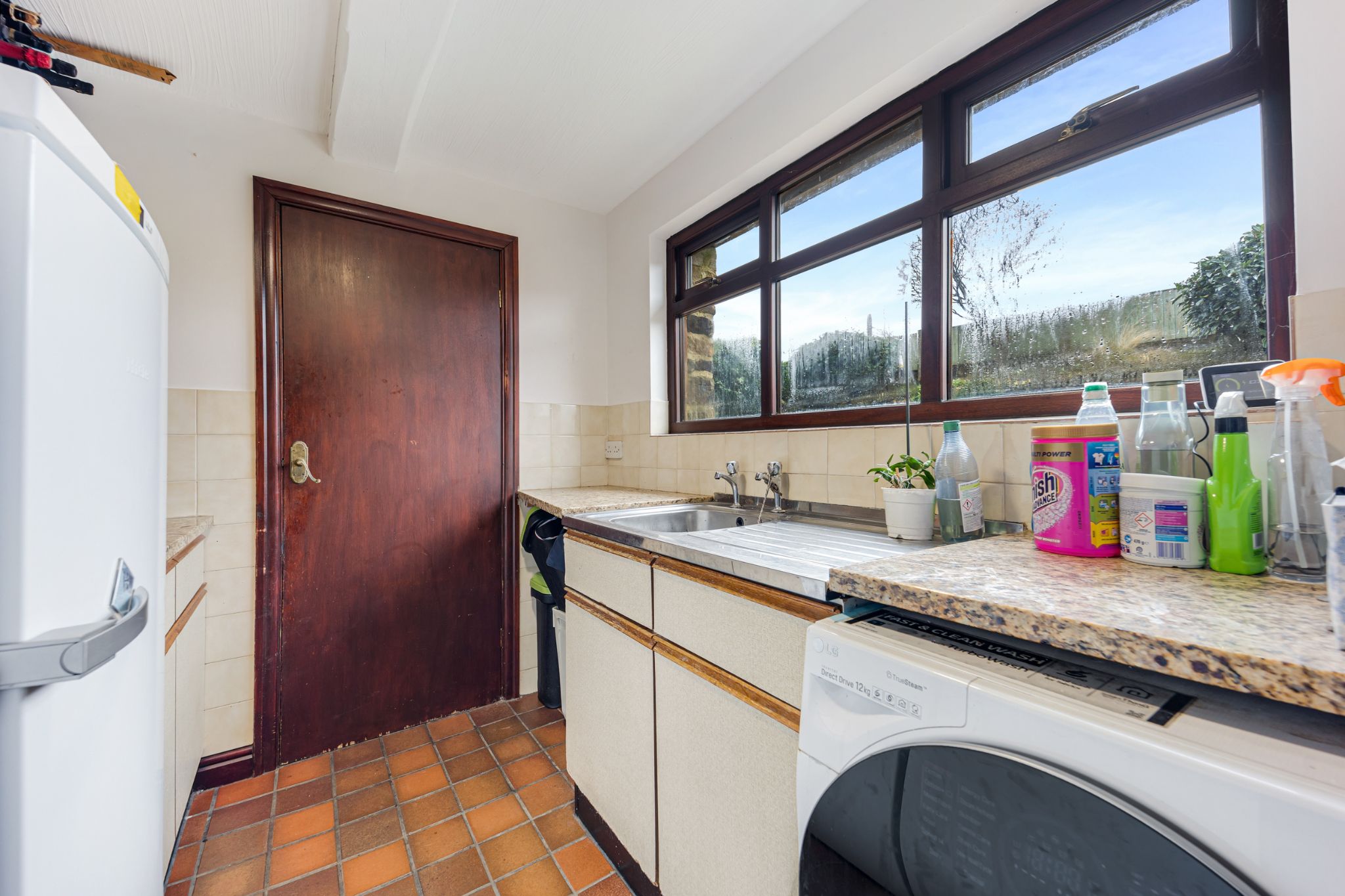 5 bedroom cottage house For Sale in Bolton - Photograph 19.