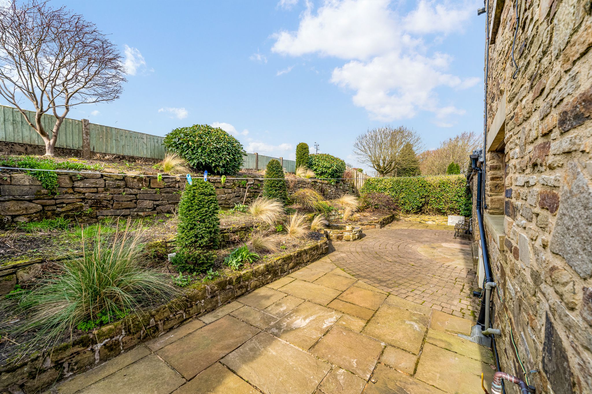 5 bedroom cottage house For Sale in Bolton - Photograph 66.