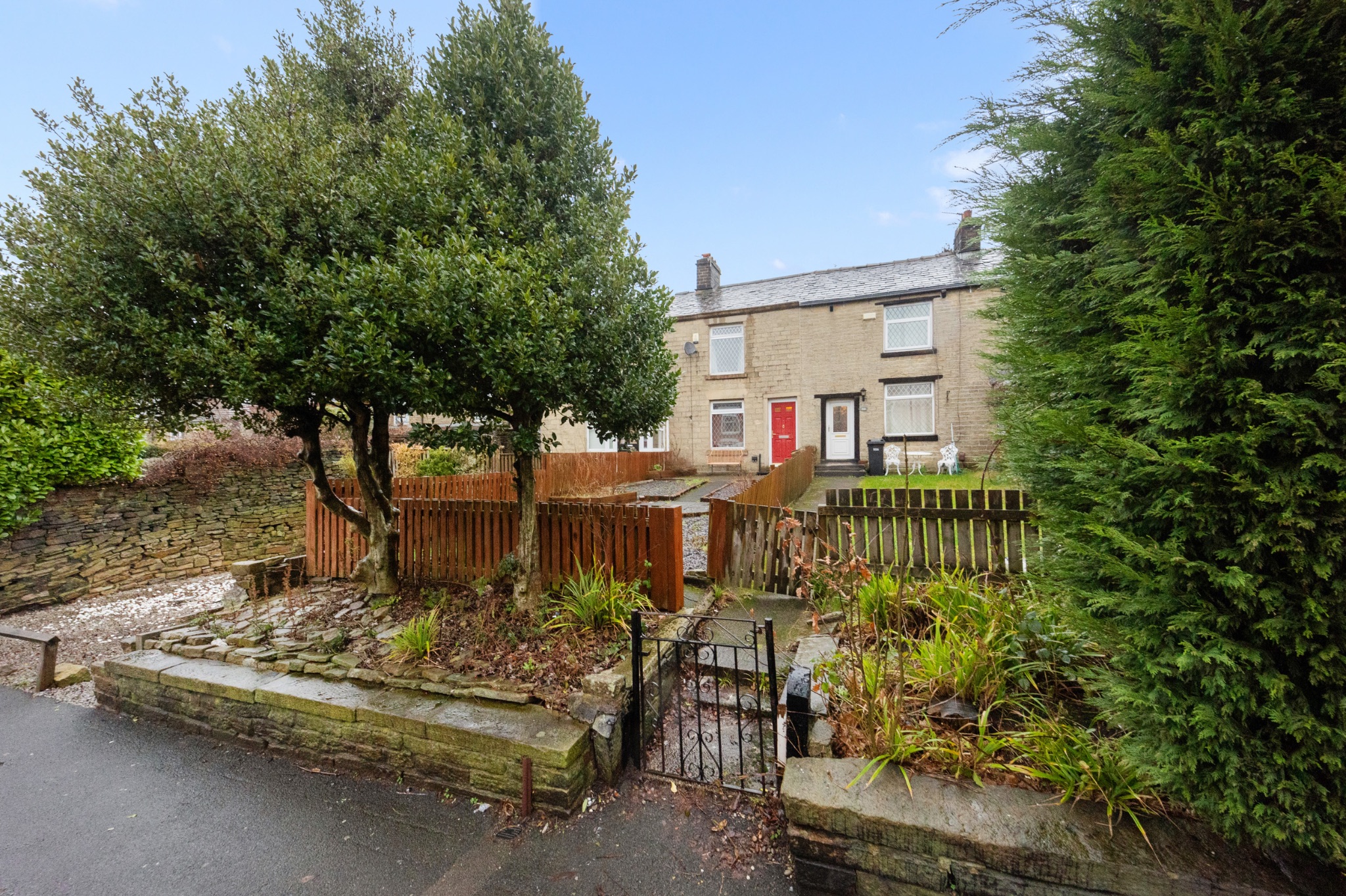 2 bedroom mid terraced house Sale Agreed in Bolton - Photograph 5.