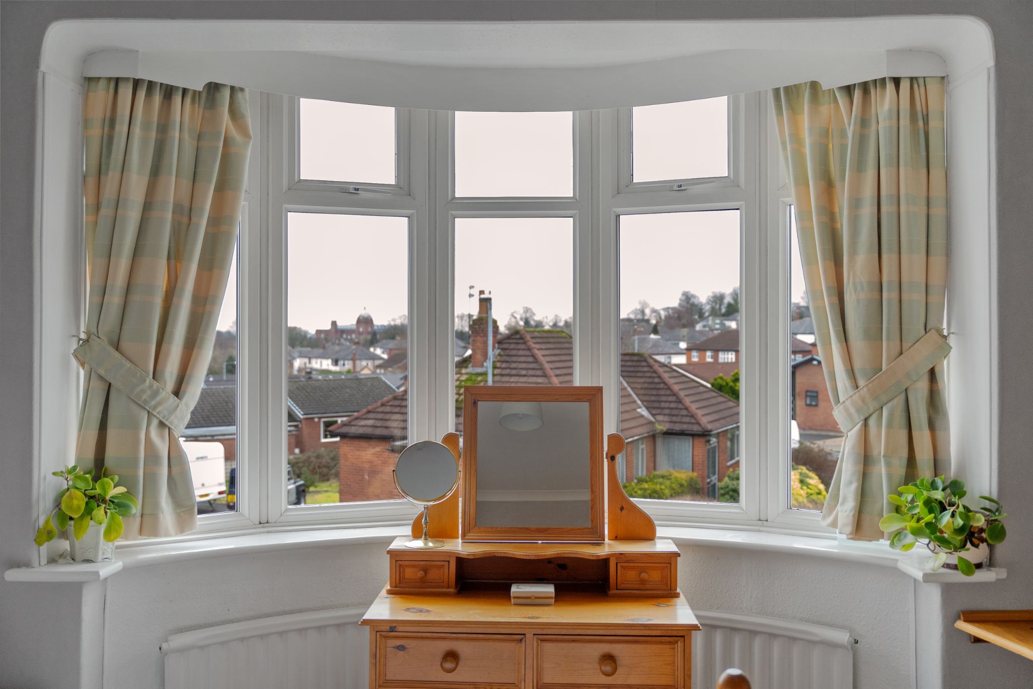 4 bedroom semi-detached house For Sale in Bolton - Photograph 29.