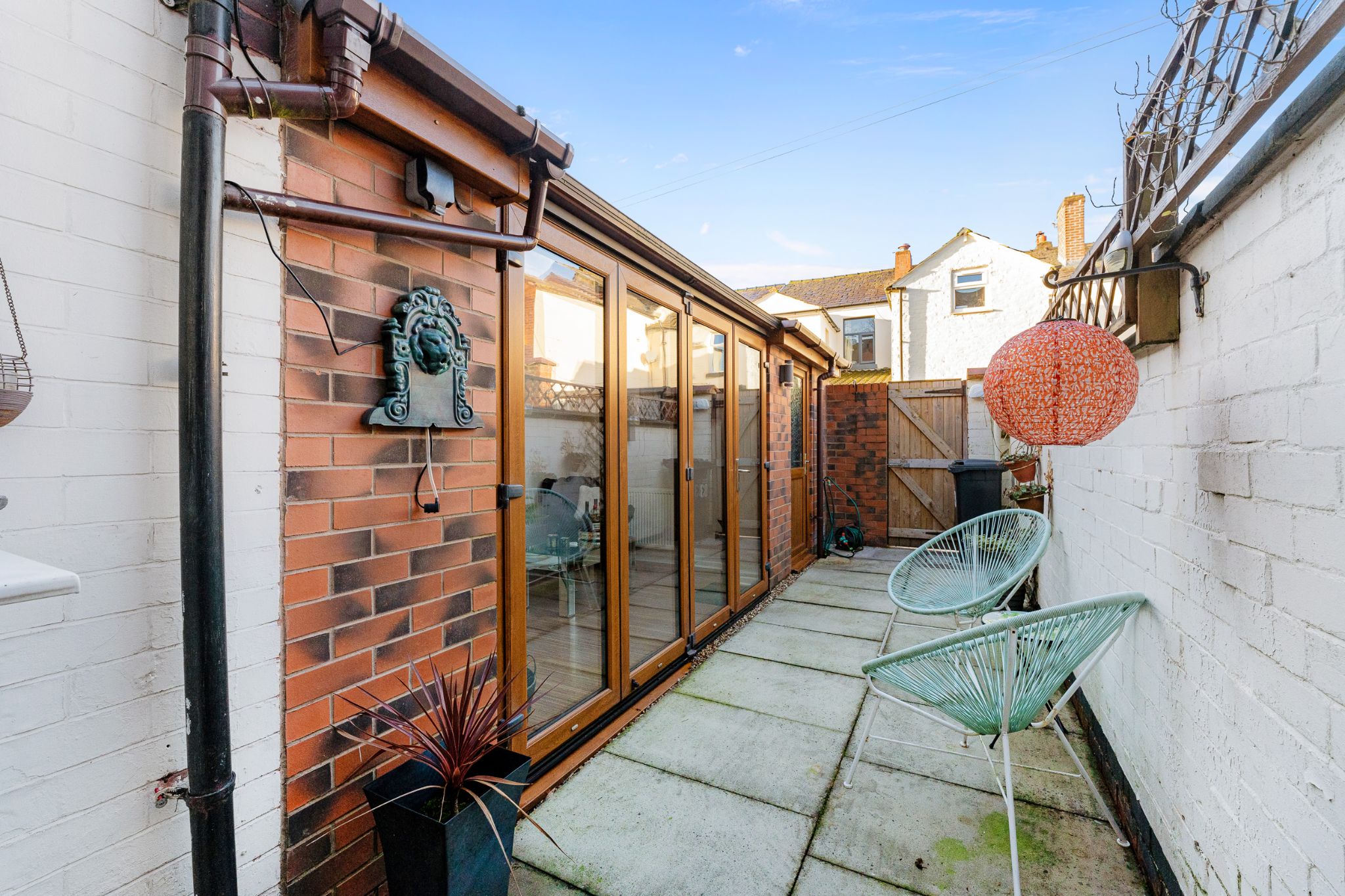 4 bedroom mid terraced house Sale Agreed in Bolton - Photograph 39.