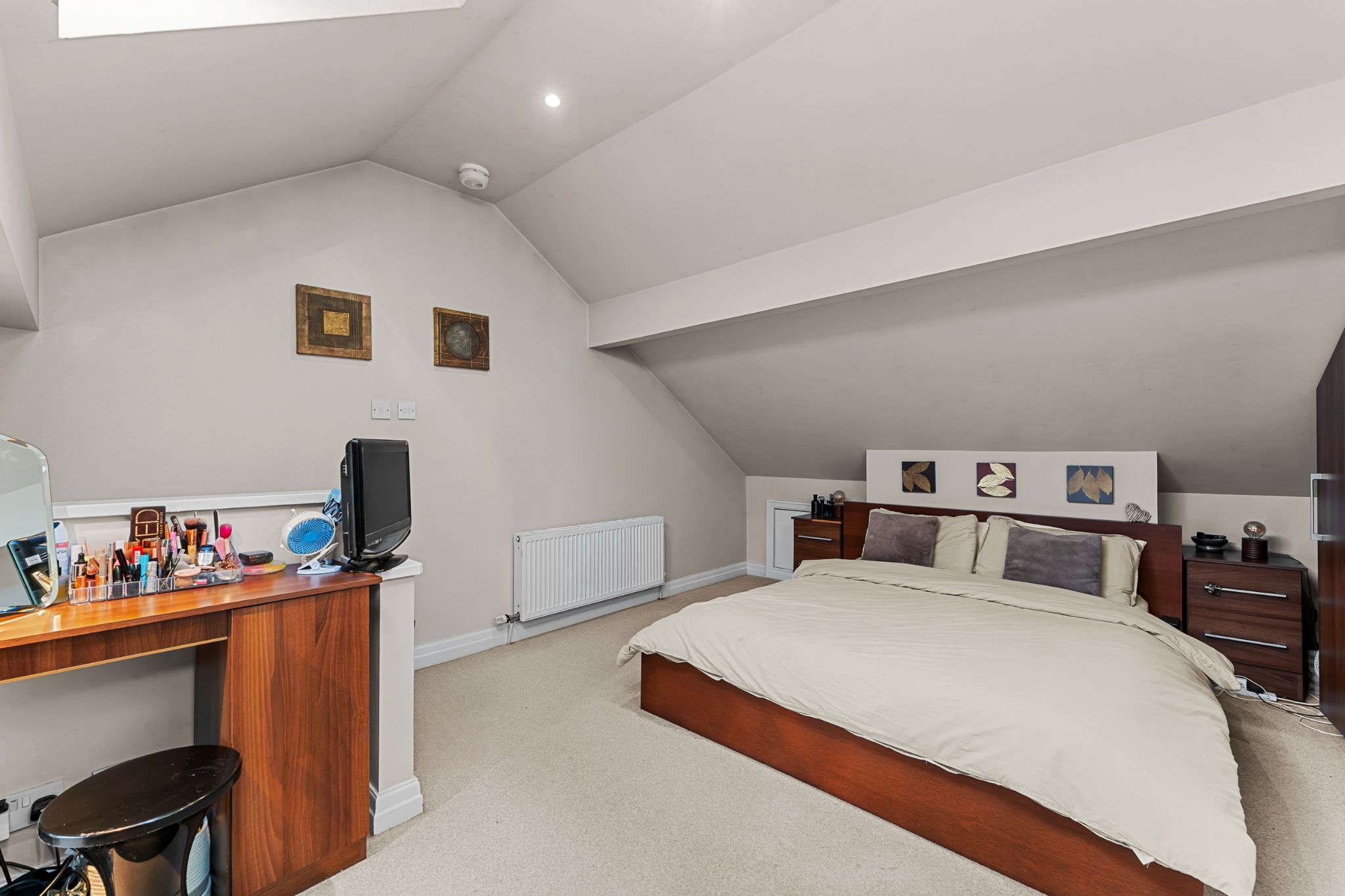 4 bedroom mid terraced house Sale Agreed in Bolton - Photograph 32.