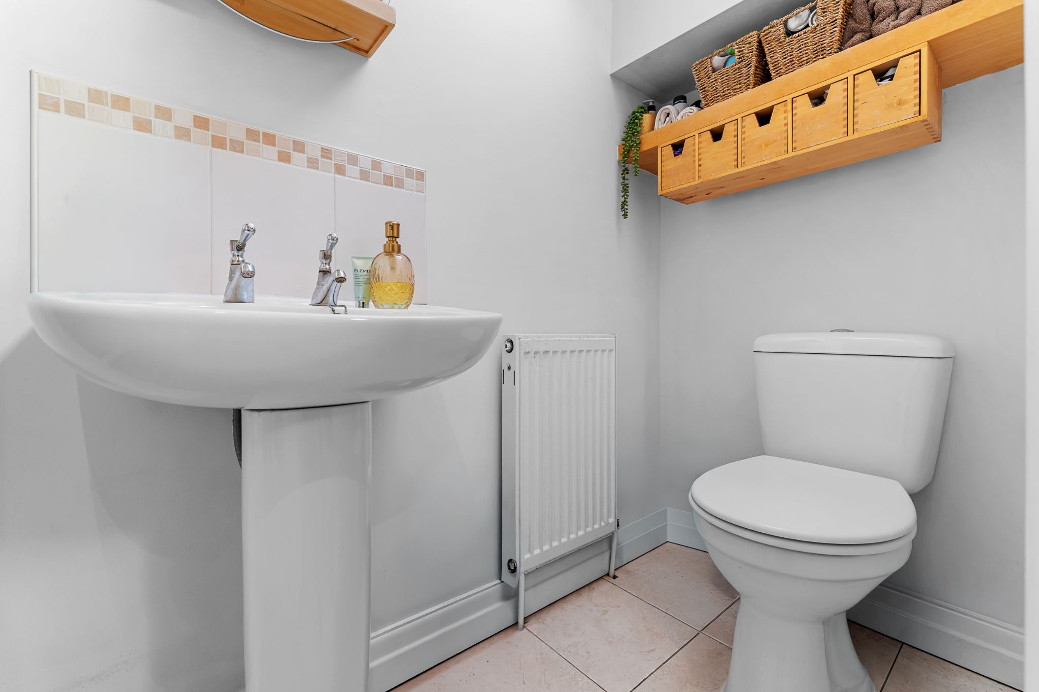 4 bedroom mid terraced house Sale Agreed in Bolton - Photograph 35.