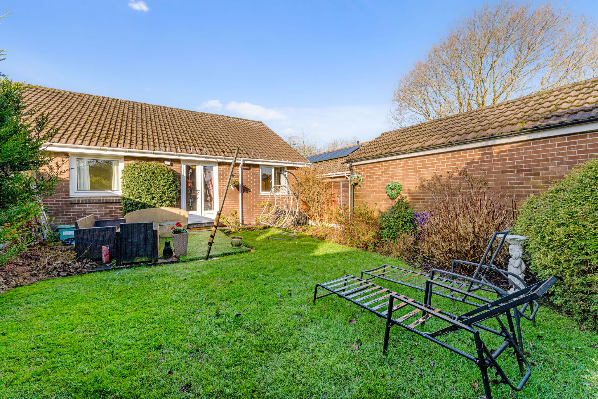 3 bedroom semi-detached bungalow For Sale in Bolton - Photograph 30.