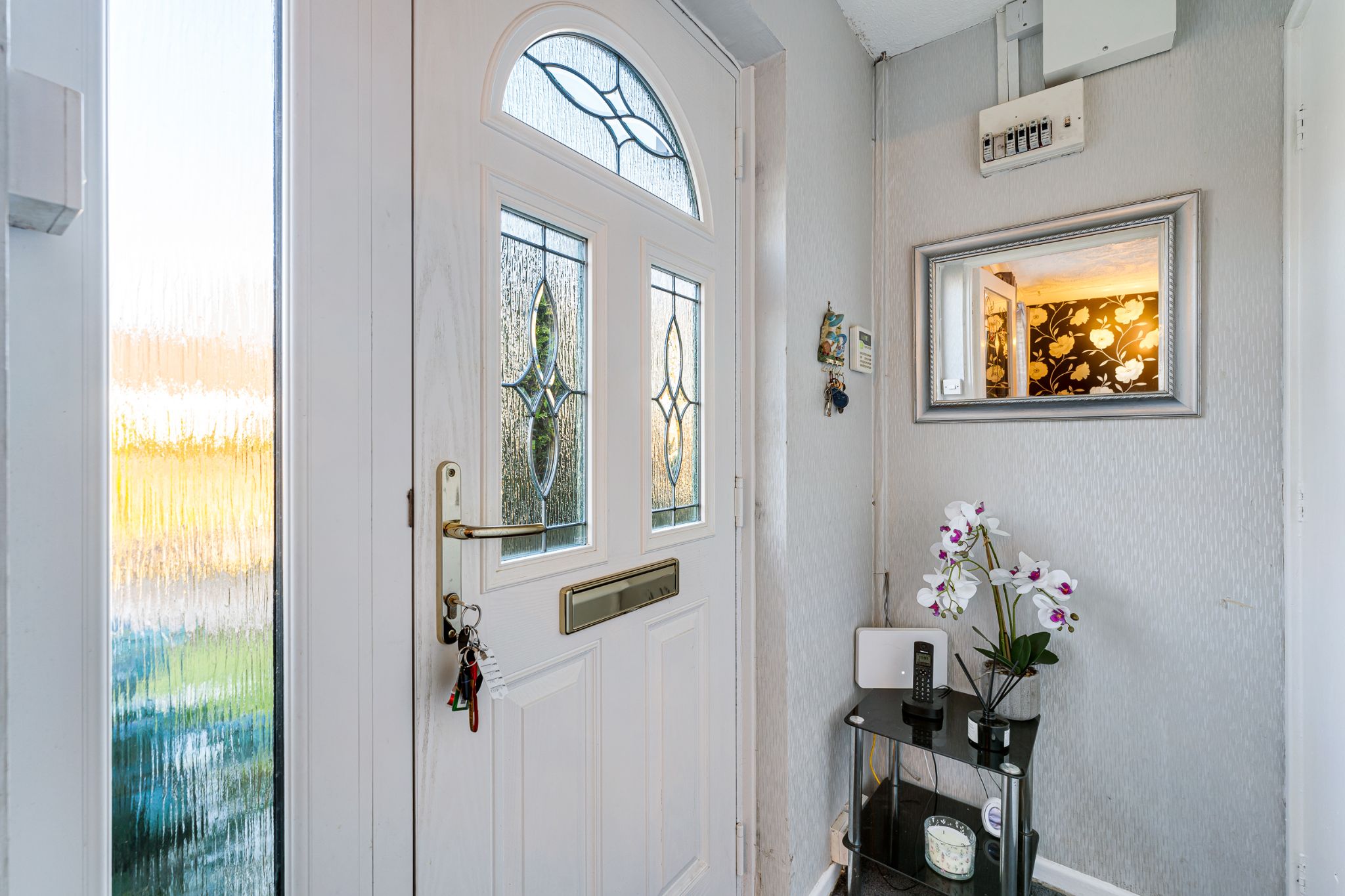 3 bedroom semi-detached bungalow For Sale in Bolton - Photograph 6.