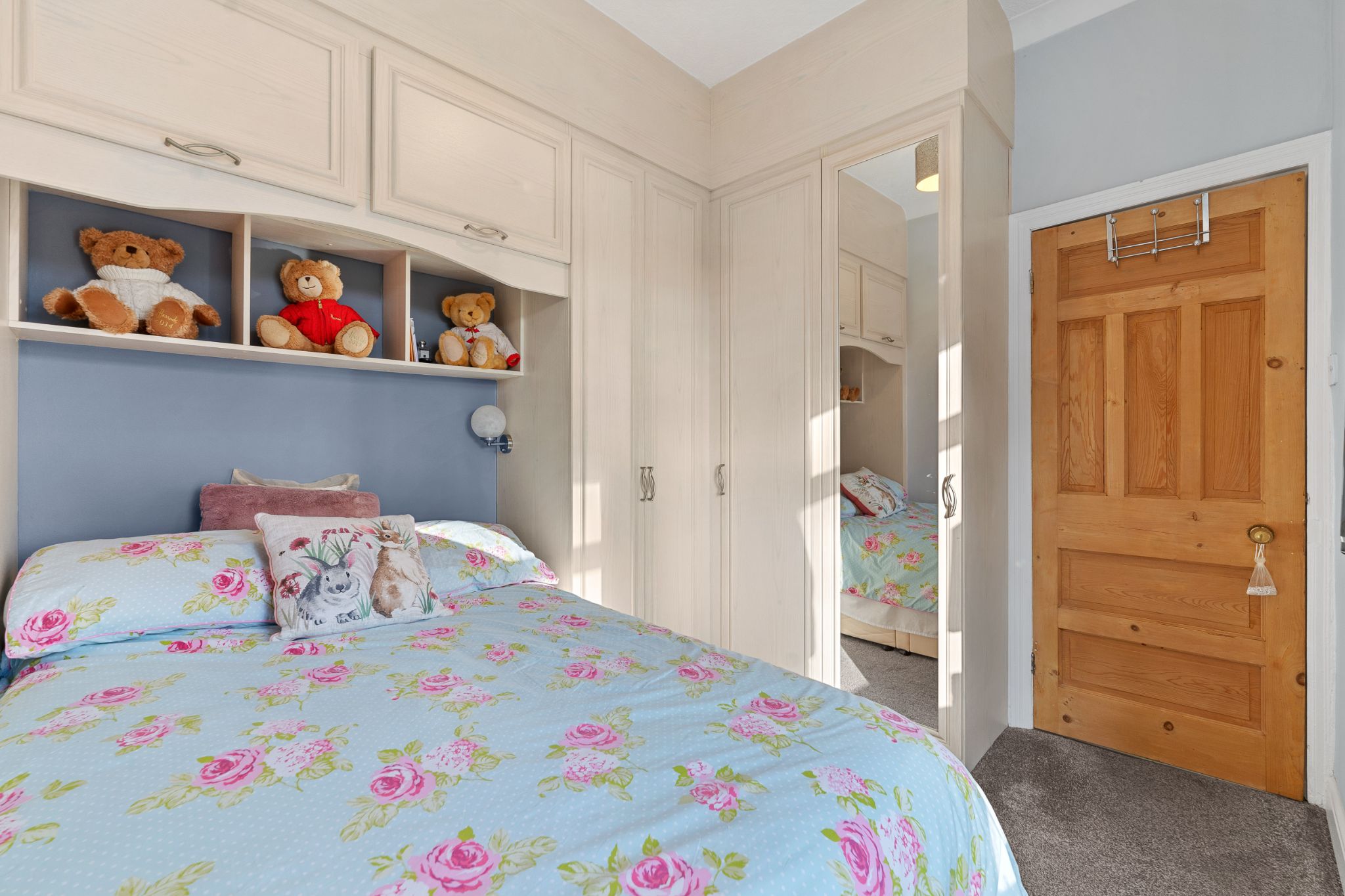 3 bedroom end terraced house Sale Agreed in Bolton - Photograph 16.