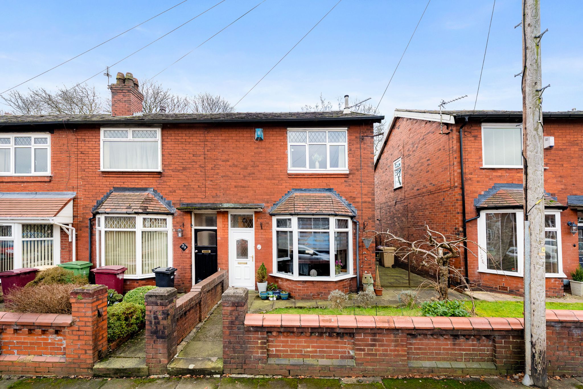 3 bedroom end terraced house Sale Agreed in Bolton - Photograph 1.