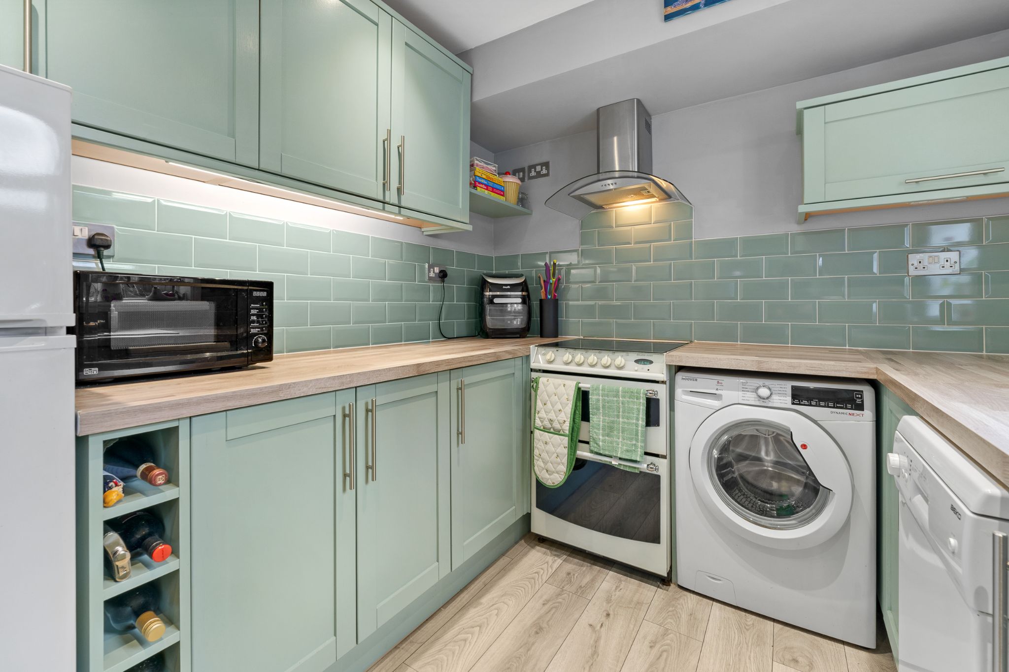 3 bedroom end terraced house Sale Agreed in Bolton - Photograph 12.