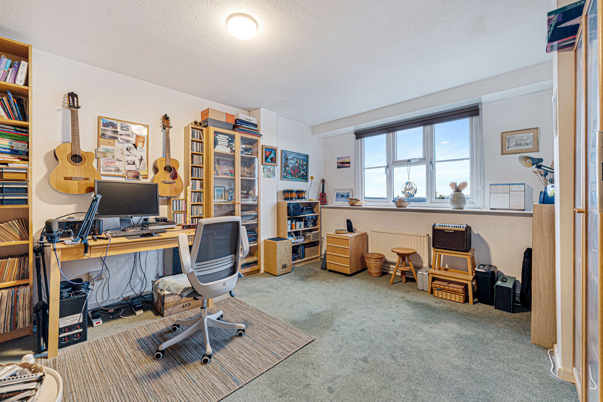 3 bedroom flat flat/apartment Sale Agreed in Bolton - Photograph 10.
