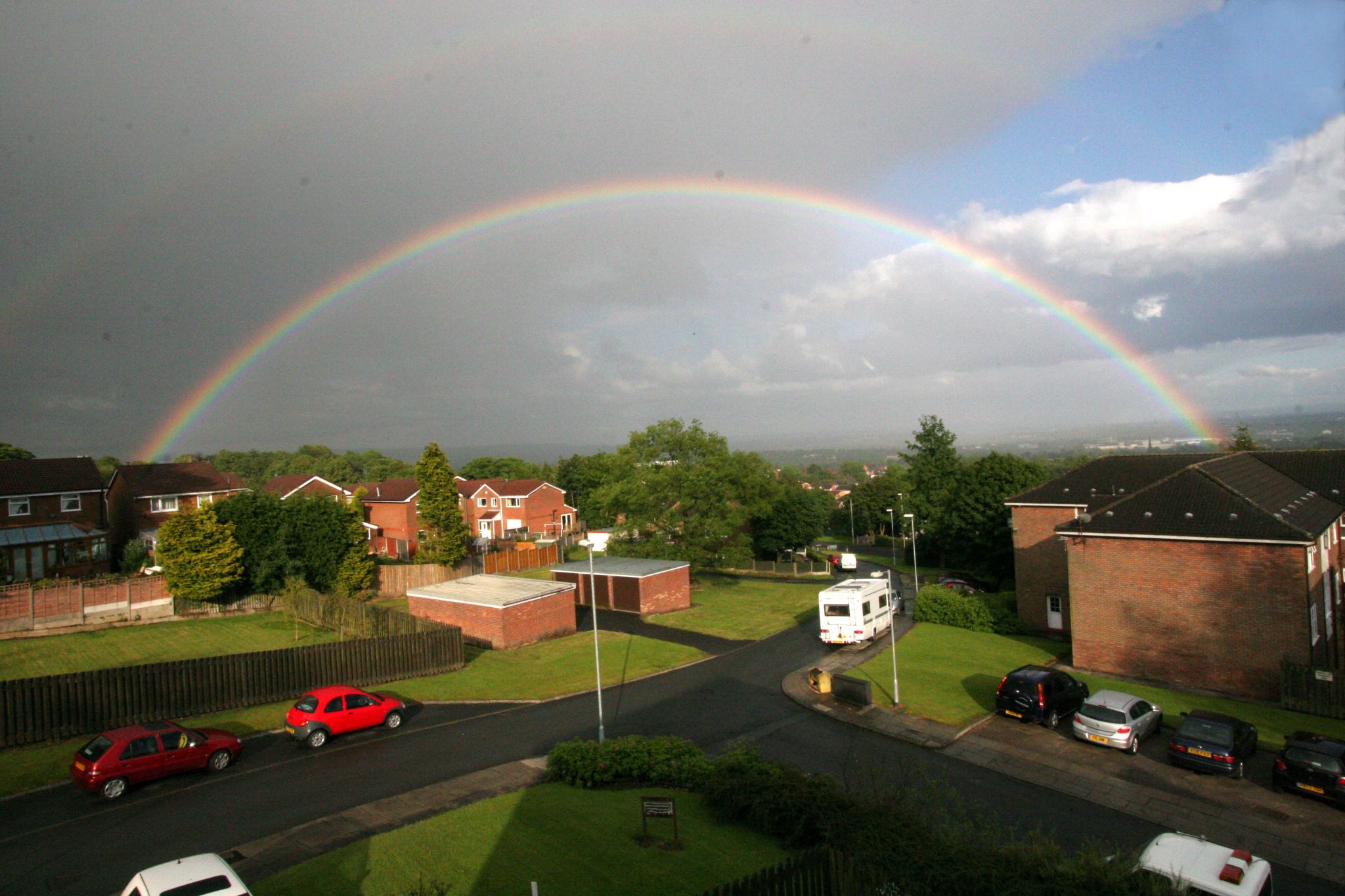 3 bedroom flat flat/apartment Sale Agreed in Bolton - Photograph 17.