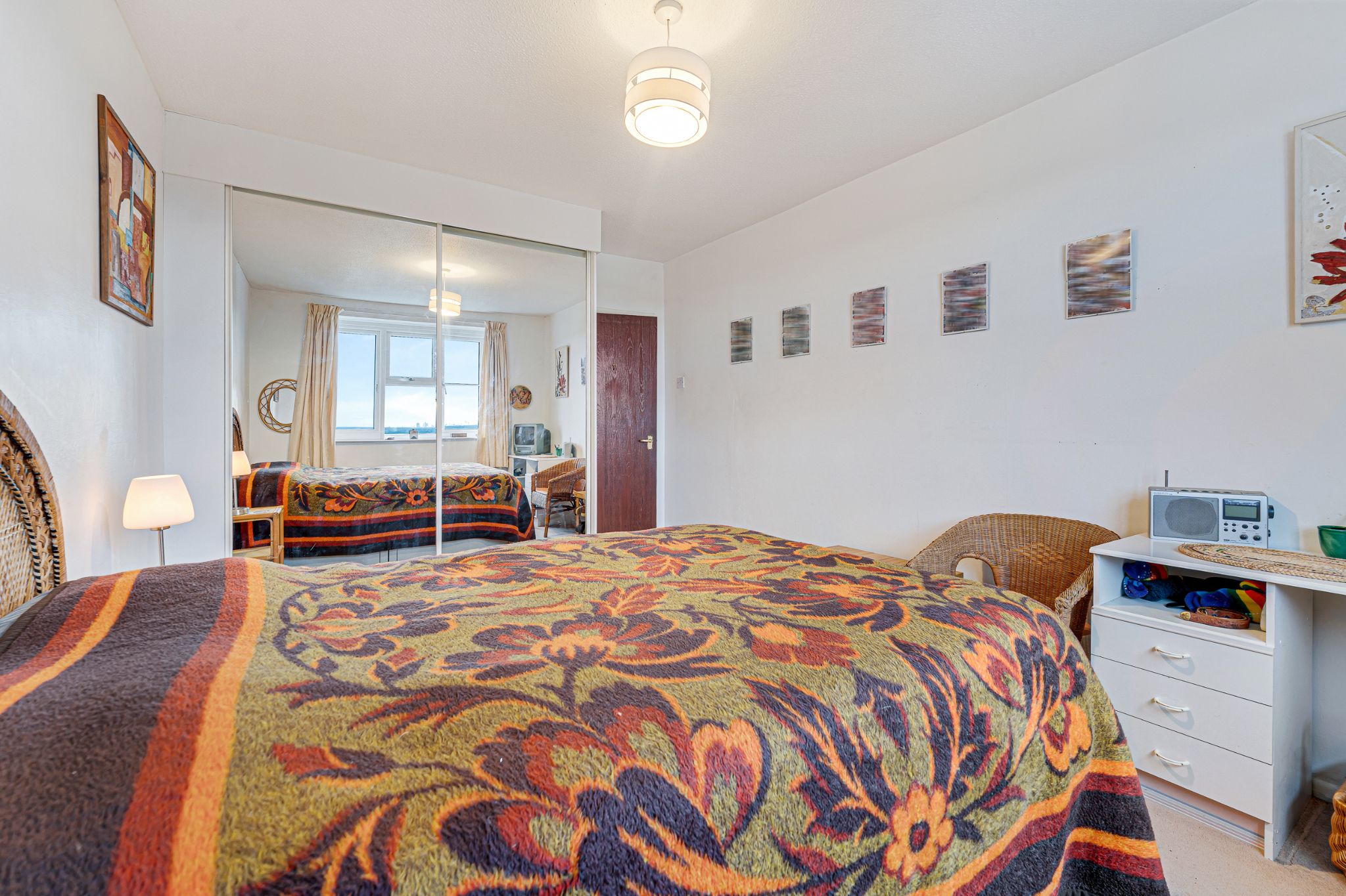 3 bedroom flat flat/apartment Sale Agreed in Bolton - Photograph 9.