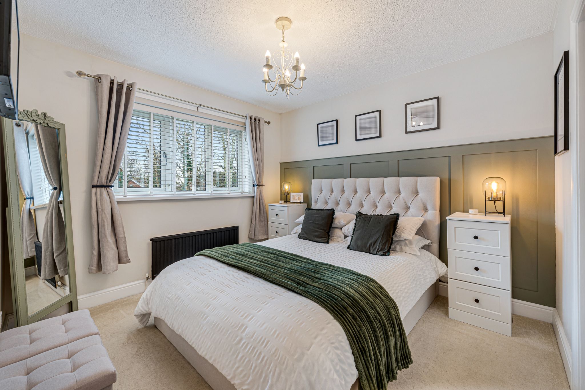 3 bedroom detached house Sale Agreed in Bolton - Photograph 18.