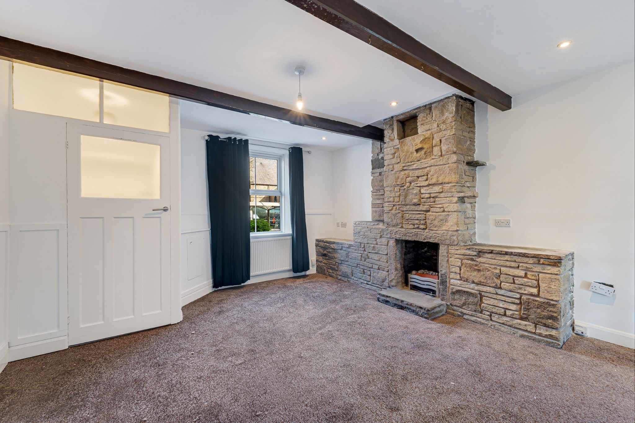 3 bedroom mid terraced house For Sale in Bolton - Photograph 3.