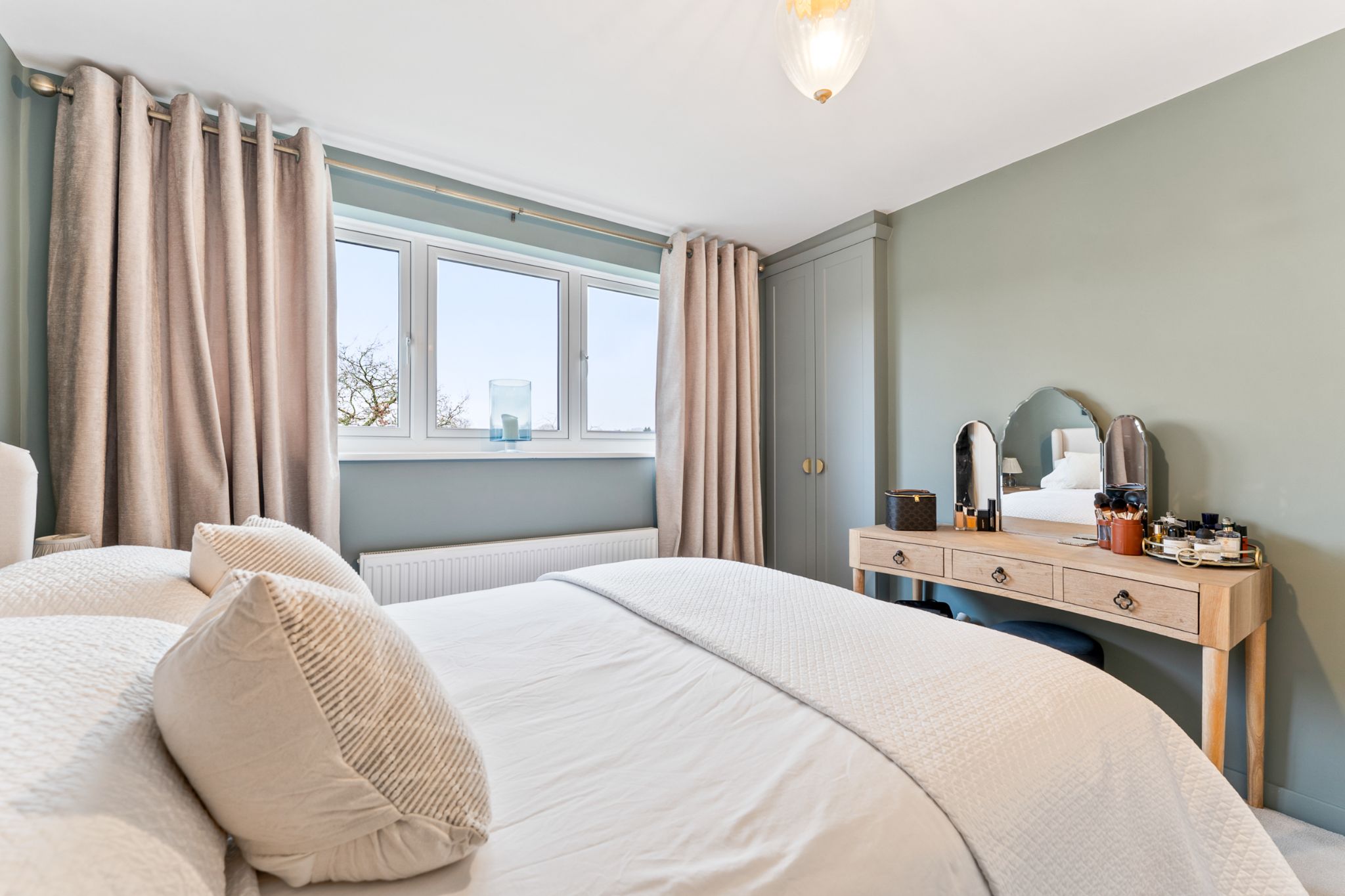 3 bedroom detached house For Sale in Bolton - Photograph 32.