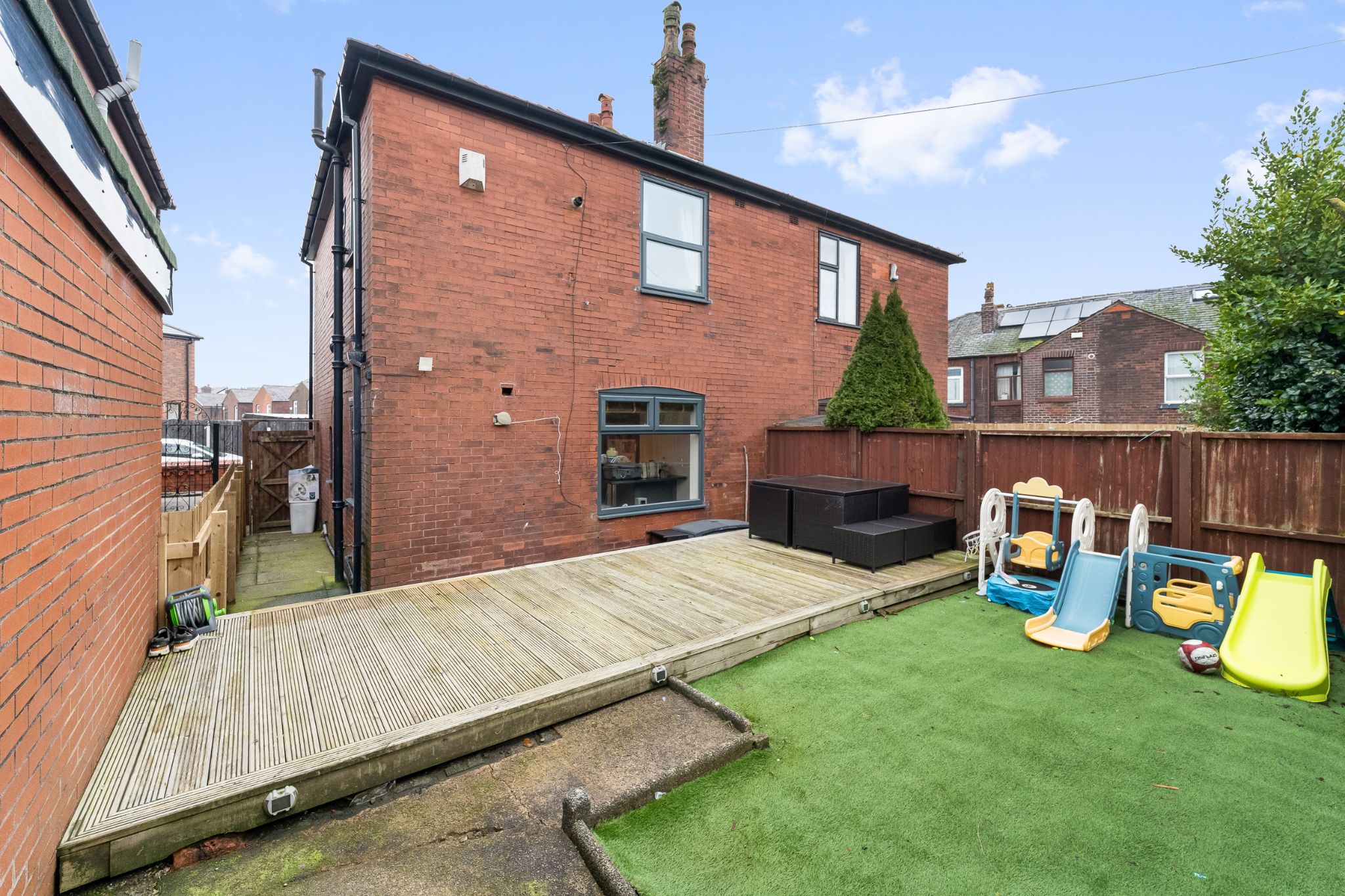 2 bedroom semi-detached house Sale Agreed in Bolton - Photograph 24.