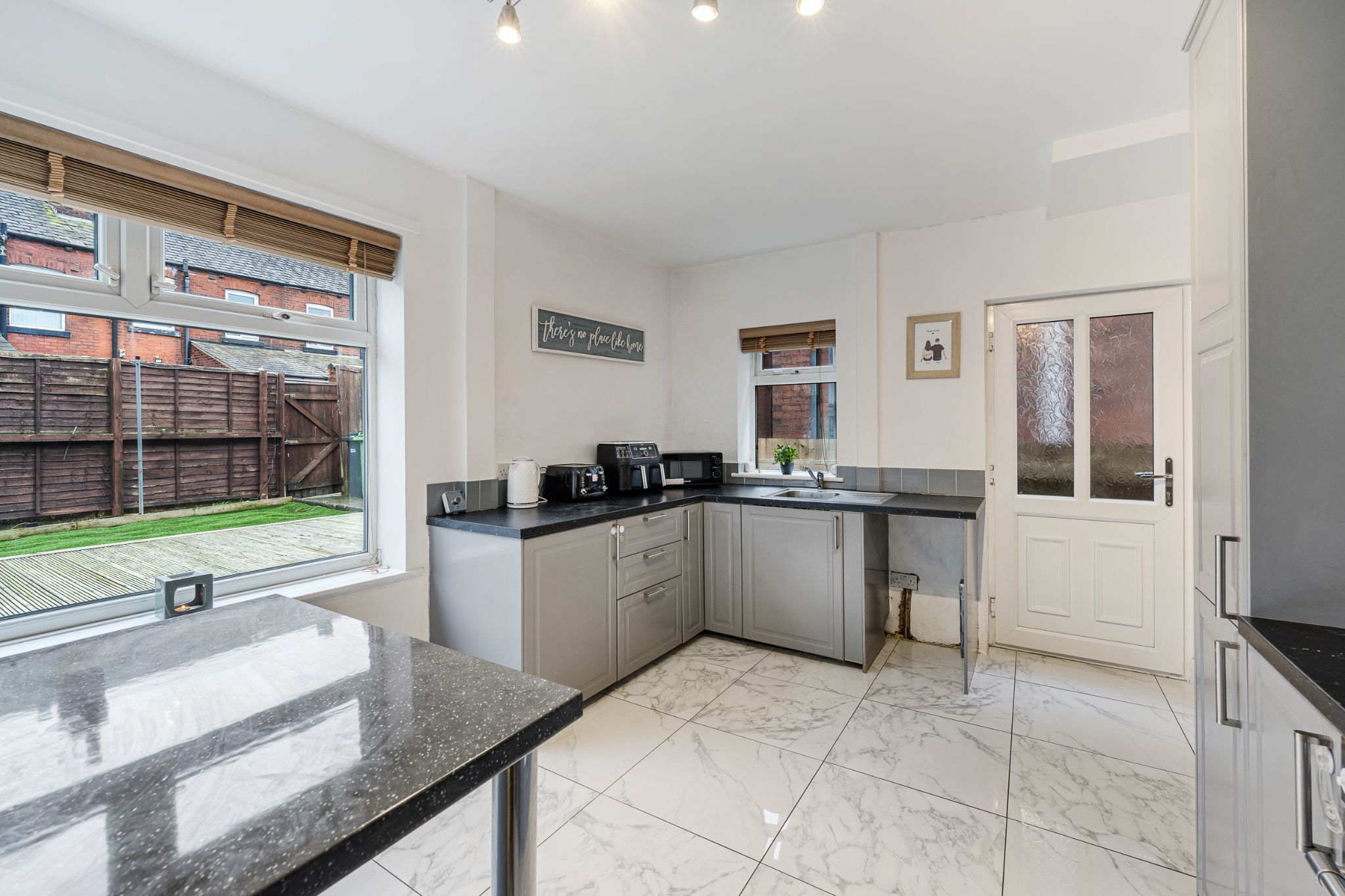 2 bedroom semi-detached house Sale Agreed in Bolton - Photograph 13.