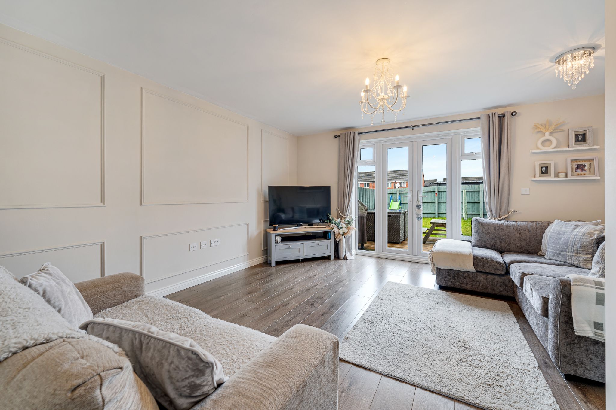 3 bedroom semi-detached house Sale Agreed in Bolton - Photograph 10.