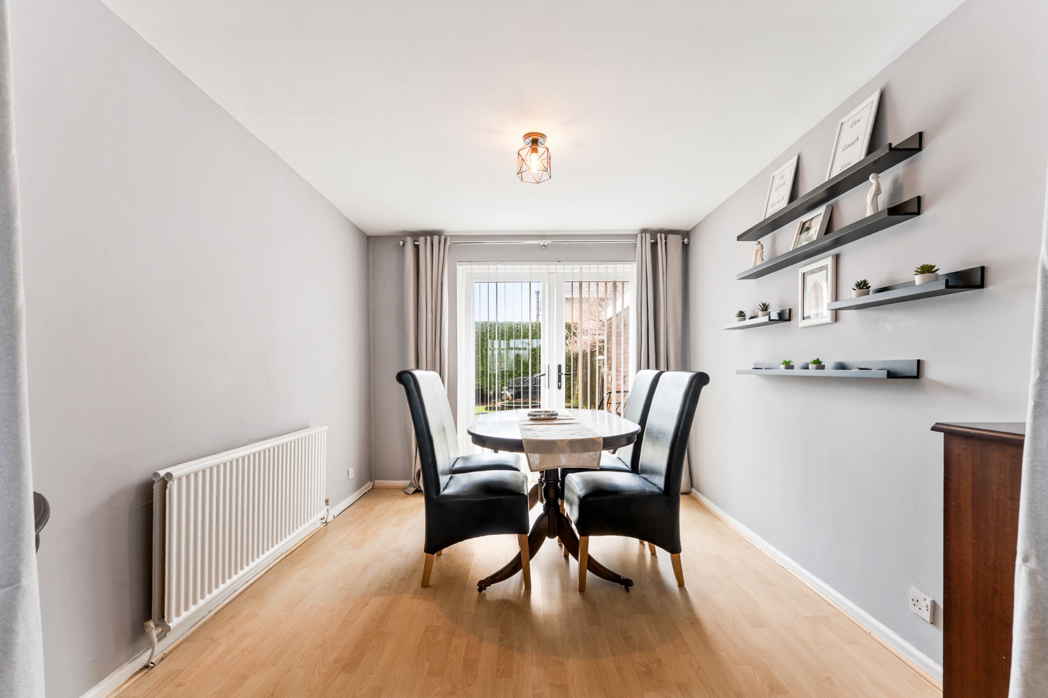4 bedroom detached house Sale Agreed in Bolton - Photograph 9.