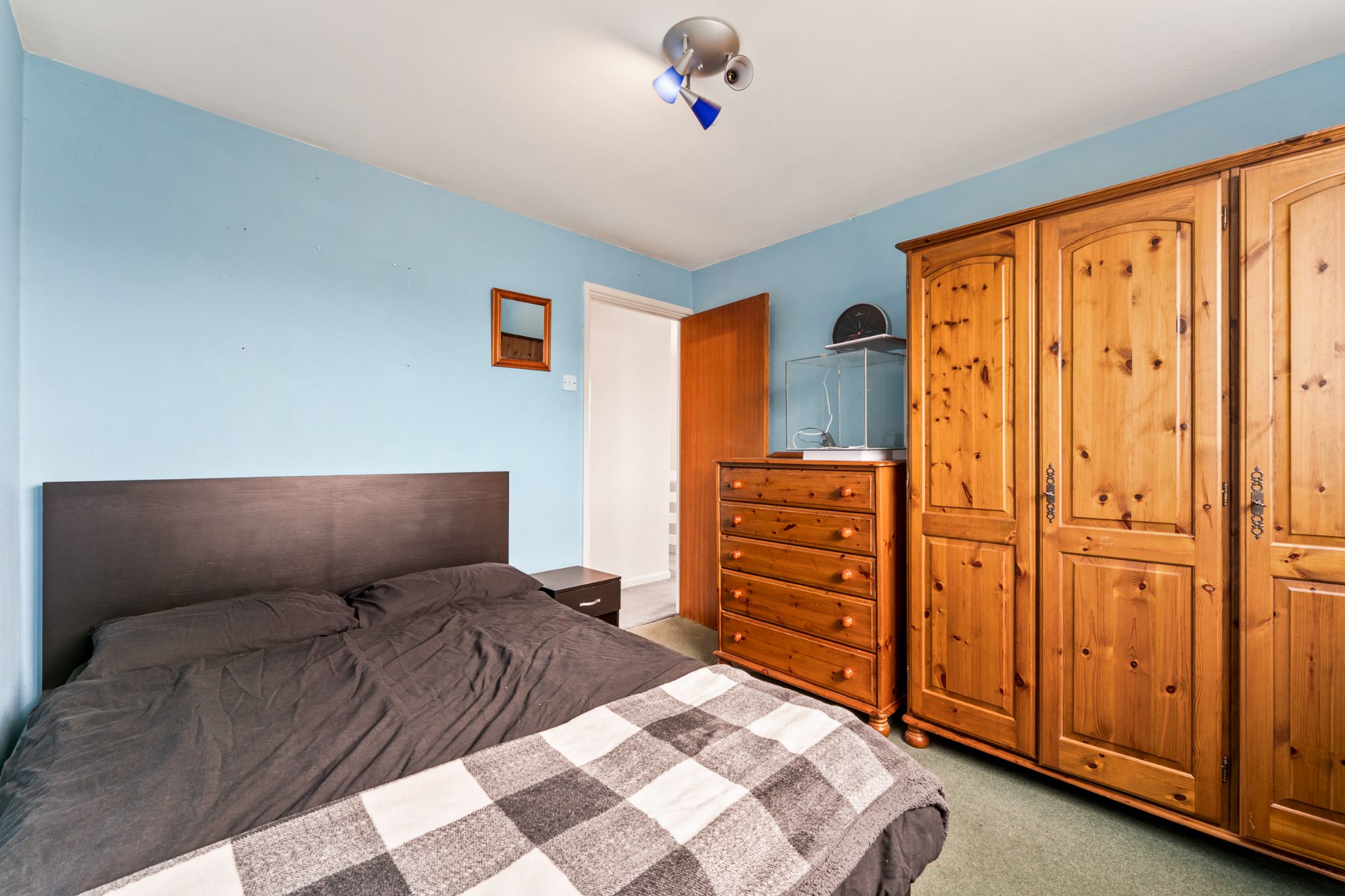 4 bedroom detached house Sale Agreed in Bolton - Photograph 26.