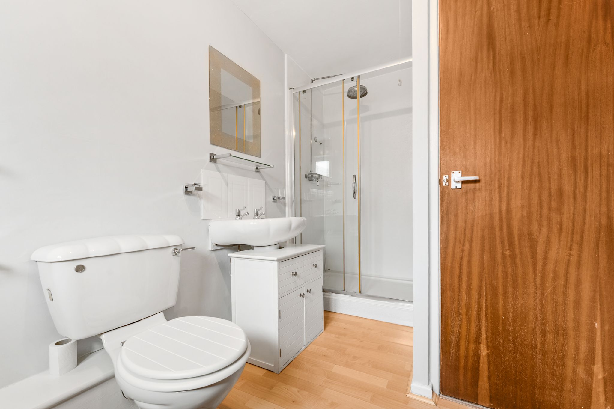 4 bedroom detached house Sale Agreed in Bolton - Photograph 31.