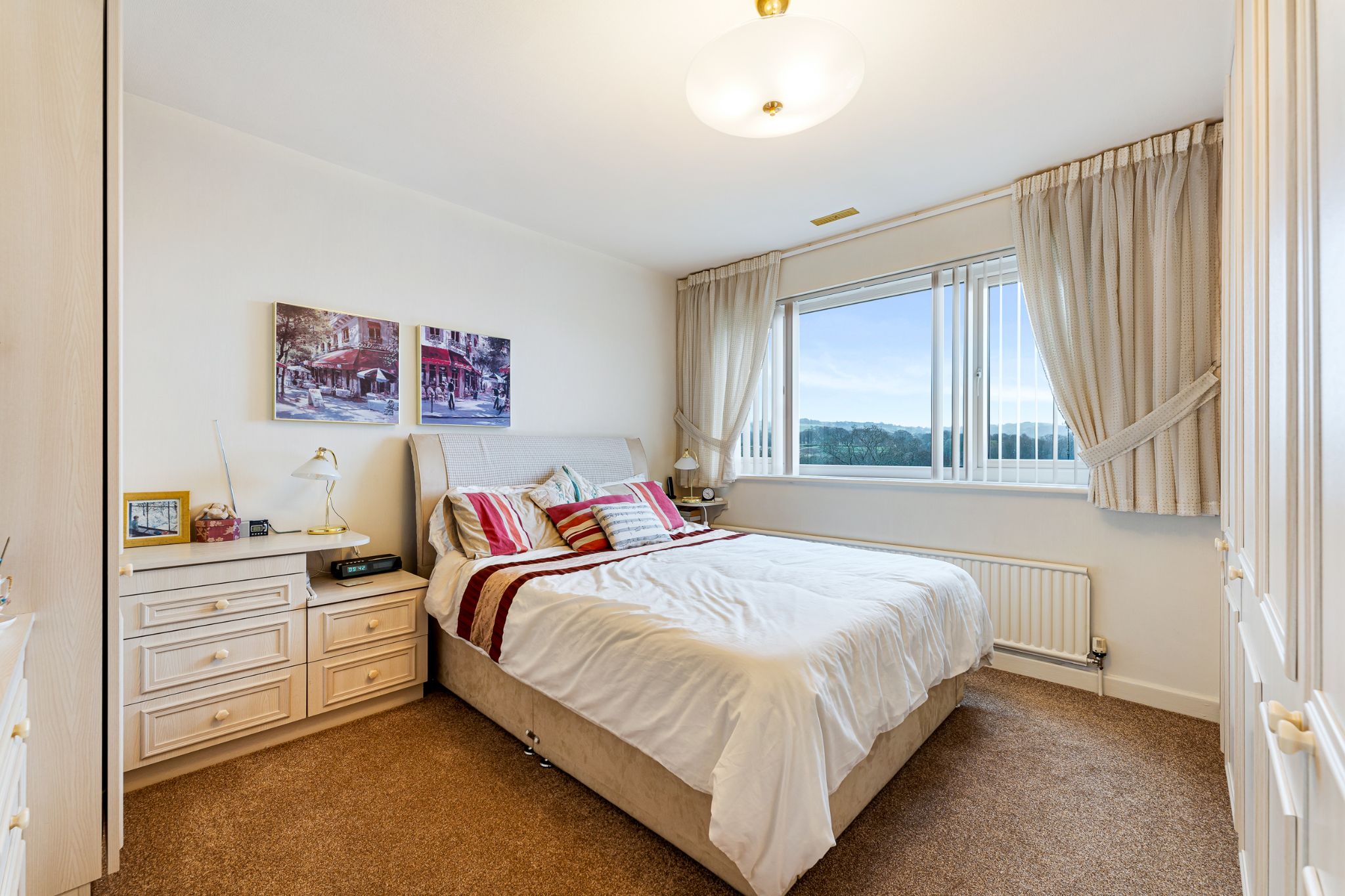 4 bedroom detached house Sale Agreed in Bolton - Photograph 23.