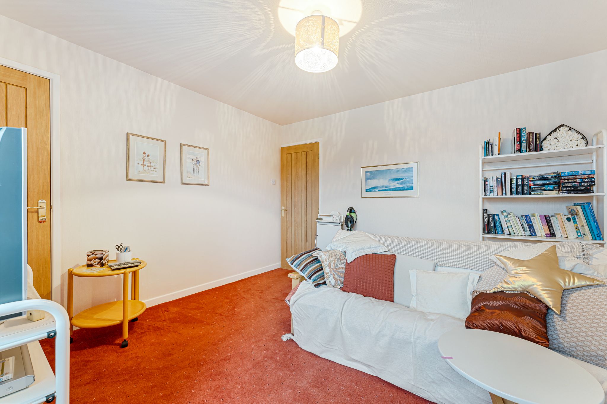 4 bedroom detached house Sale Agreed in Bolton - Photograph 28.