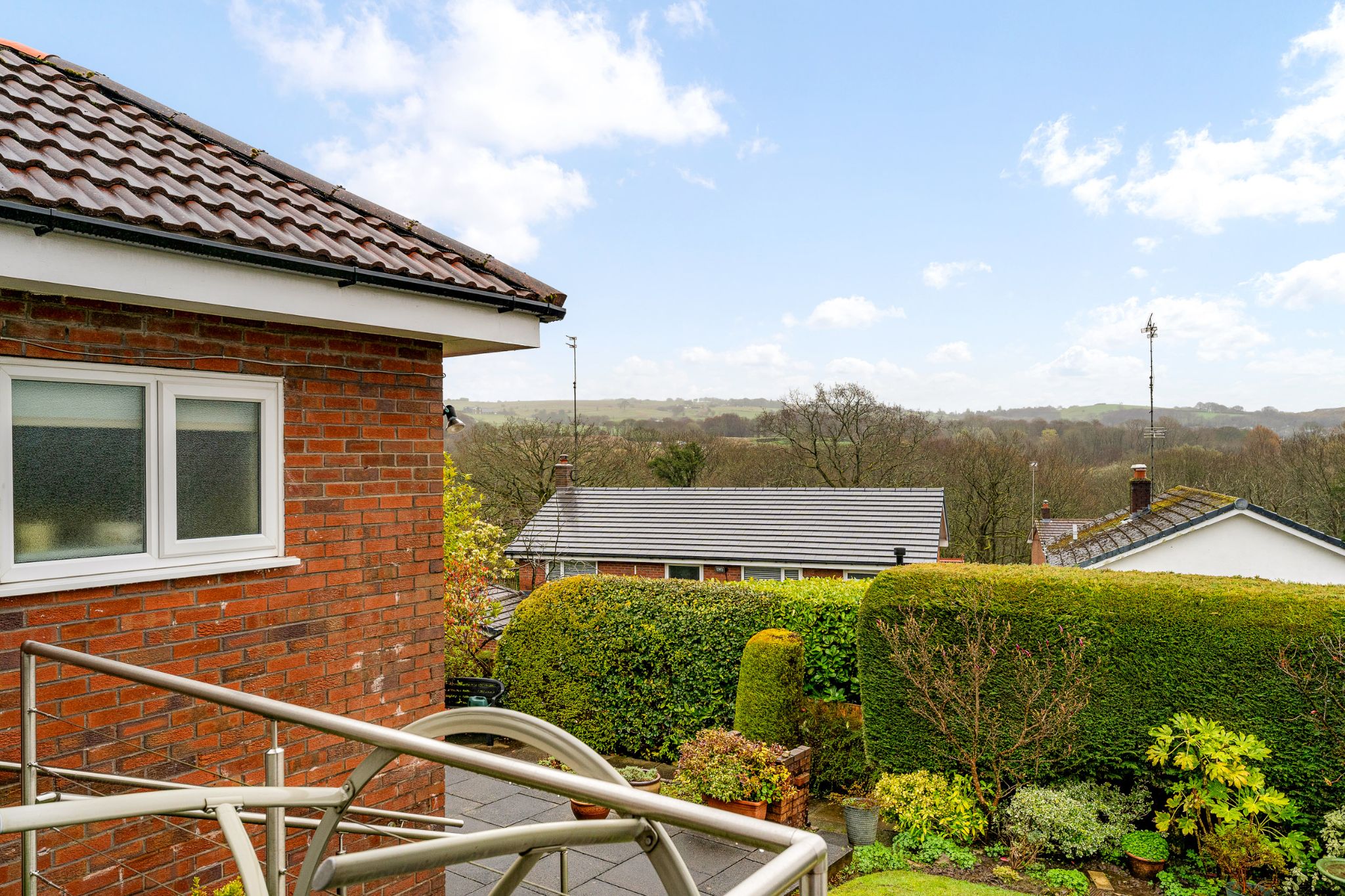 4 bedroom detached house Sale Agreed in Bolton - Photograph 39.
