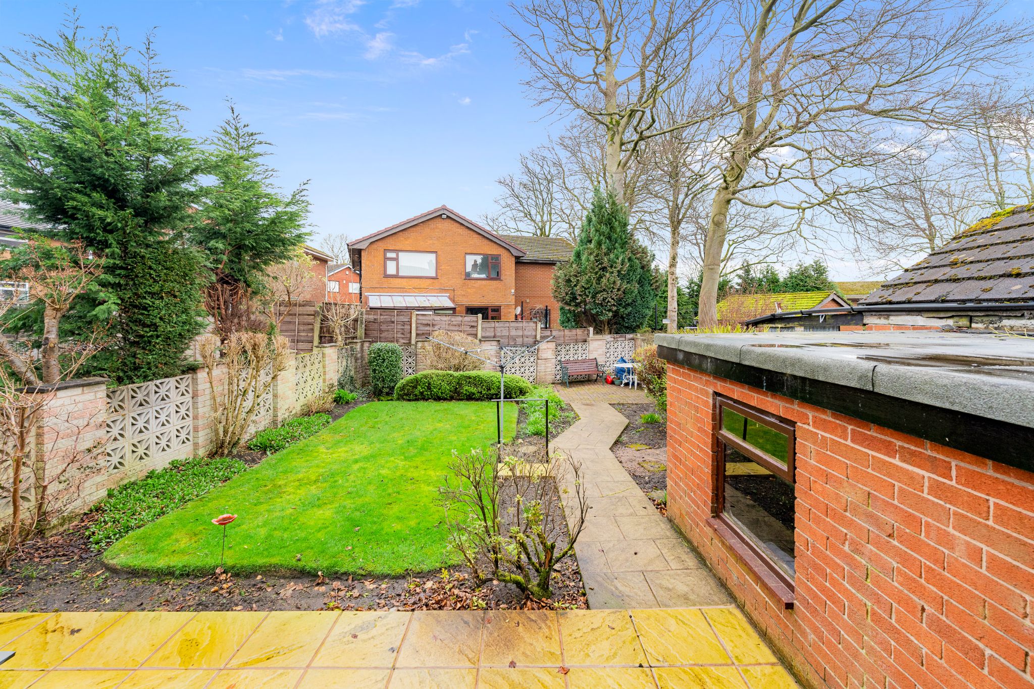 3 bedroom semi-detached house Sale Agreed in Bolton - Photograph 23.