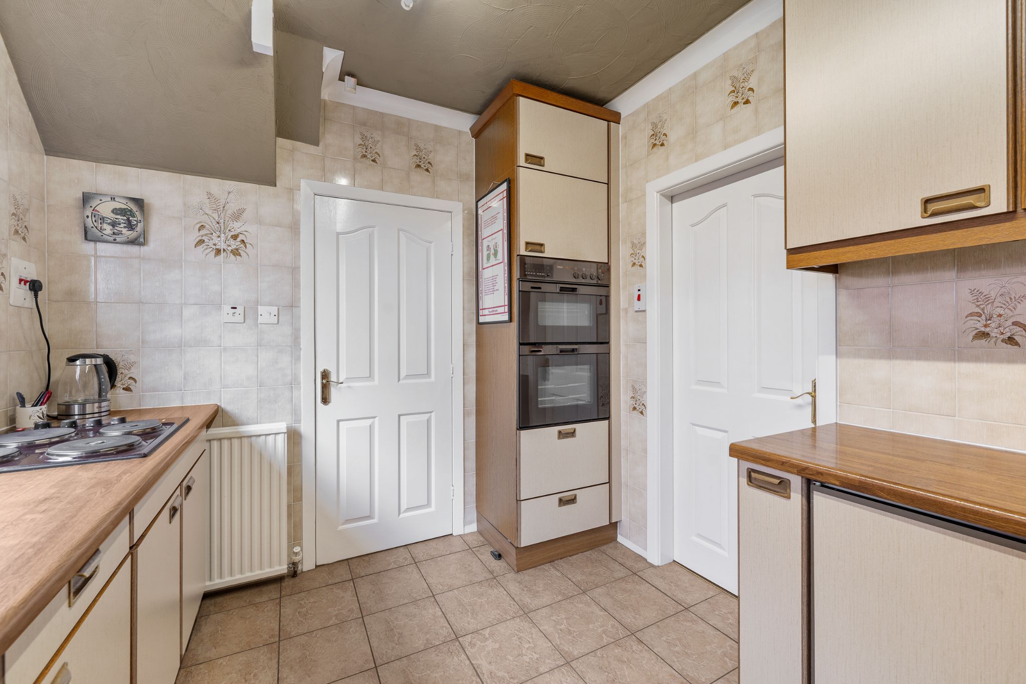 3 bedroom semi-detached house Sale Agreed in Bolton - Photograph 12.