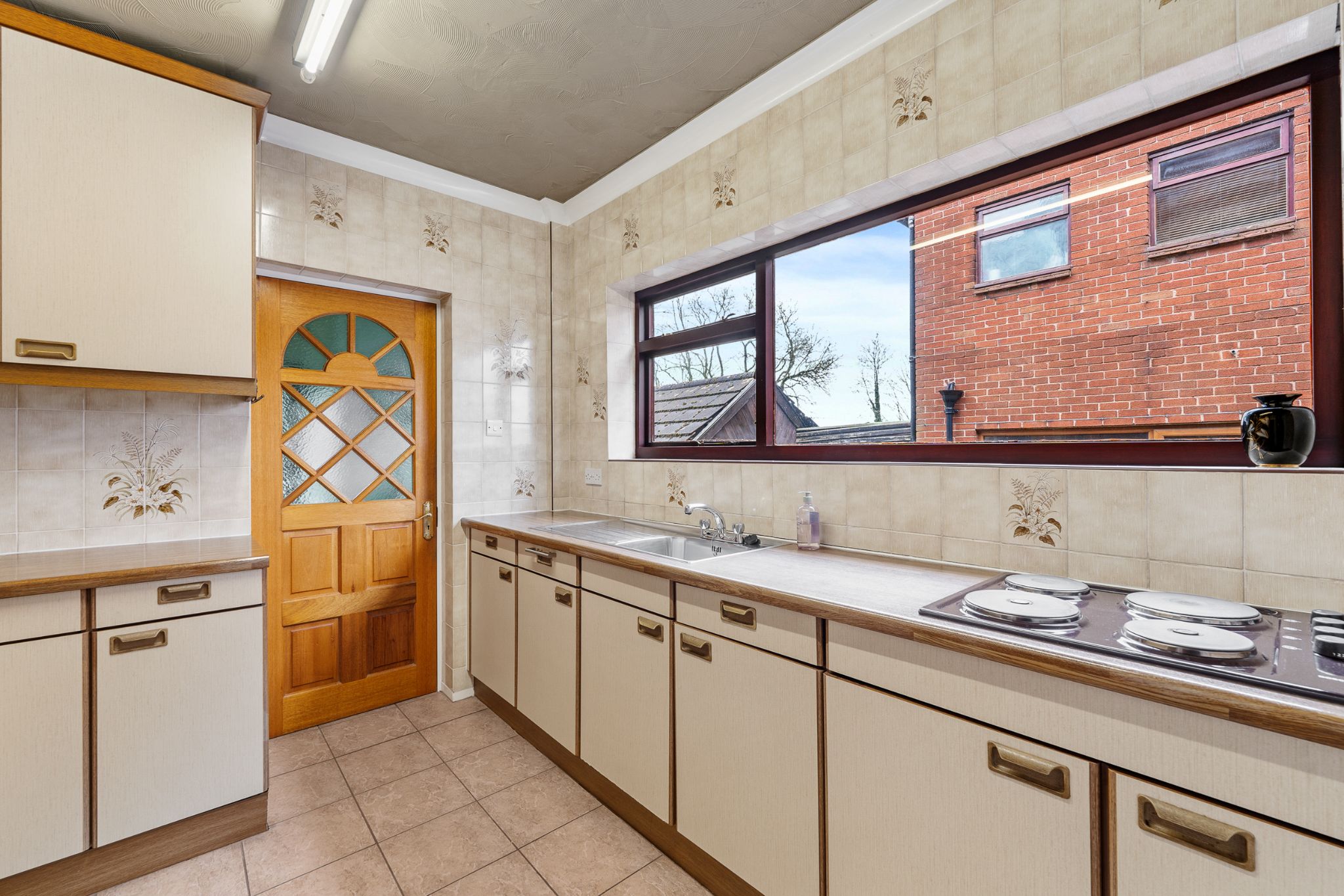 3 bedroom semi-detached house Sale Agreed in Bolton - Photograph 11.